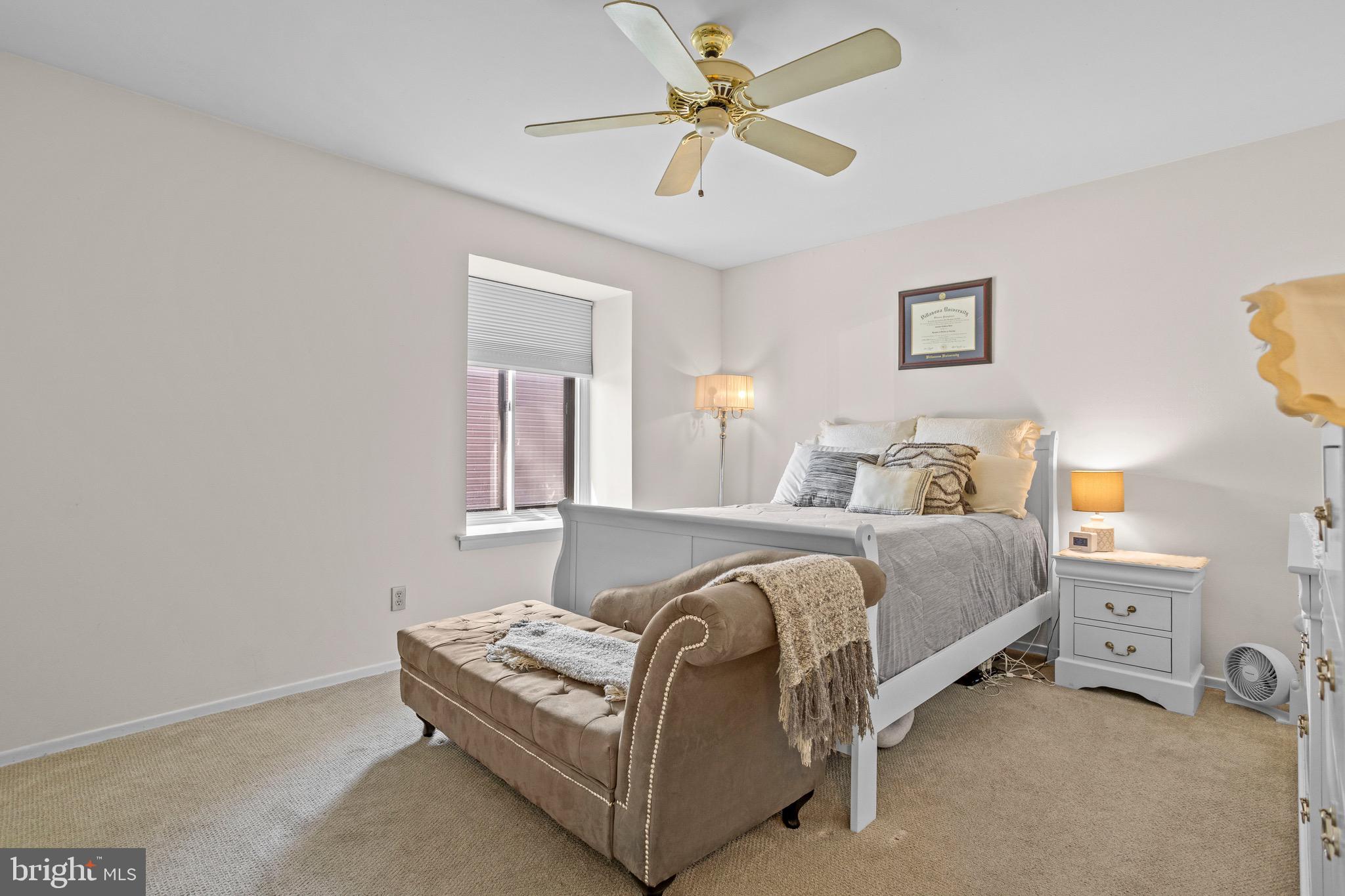 MARPLEWOODS - Residential