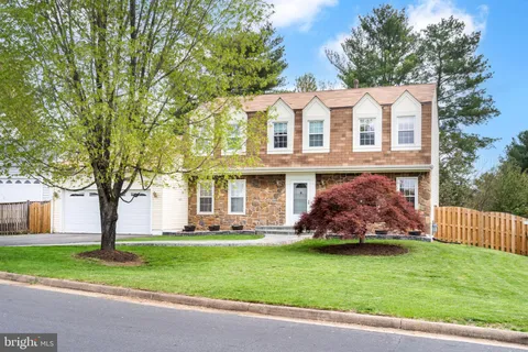 14414 Coachway Drive, Centreville, VA MLS: VAFX2233022