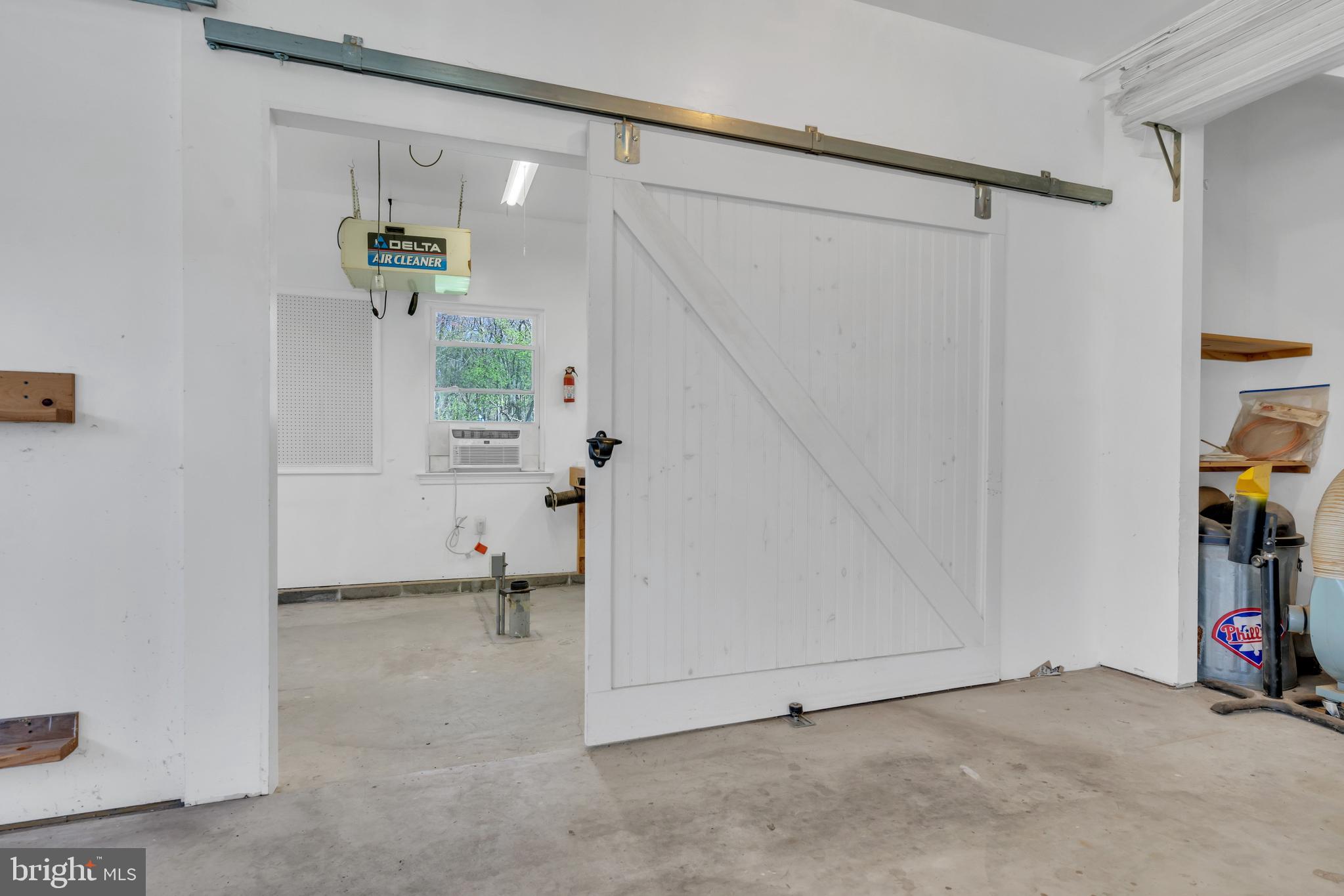 YARDLEY CREST - Residential