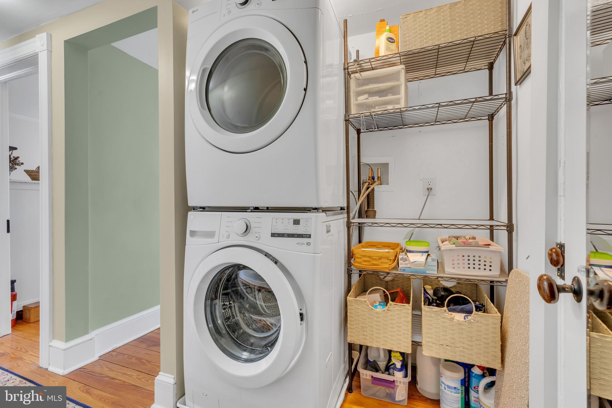 YARDLEY CREST - Residential