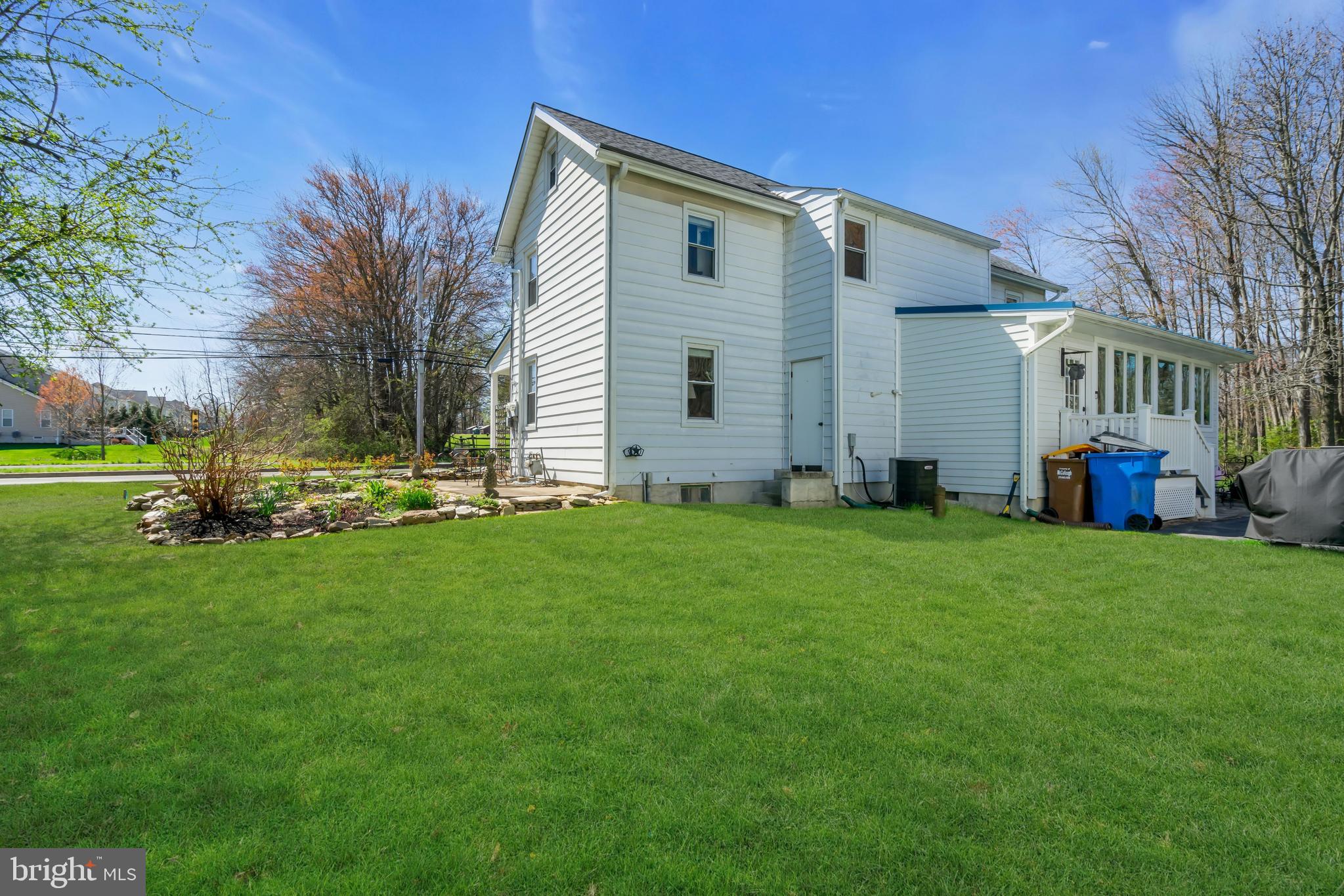 YARDLEY CREST - Residential