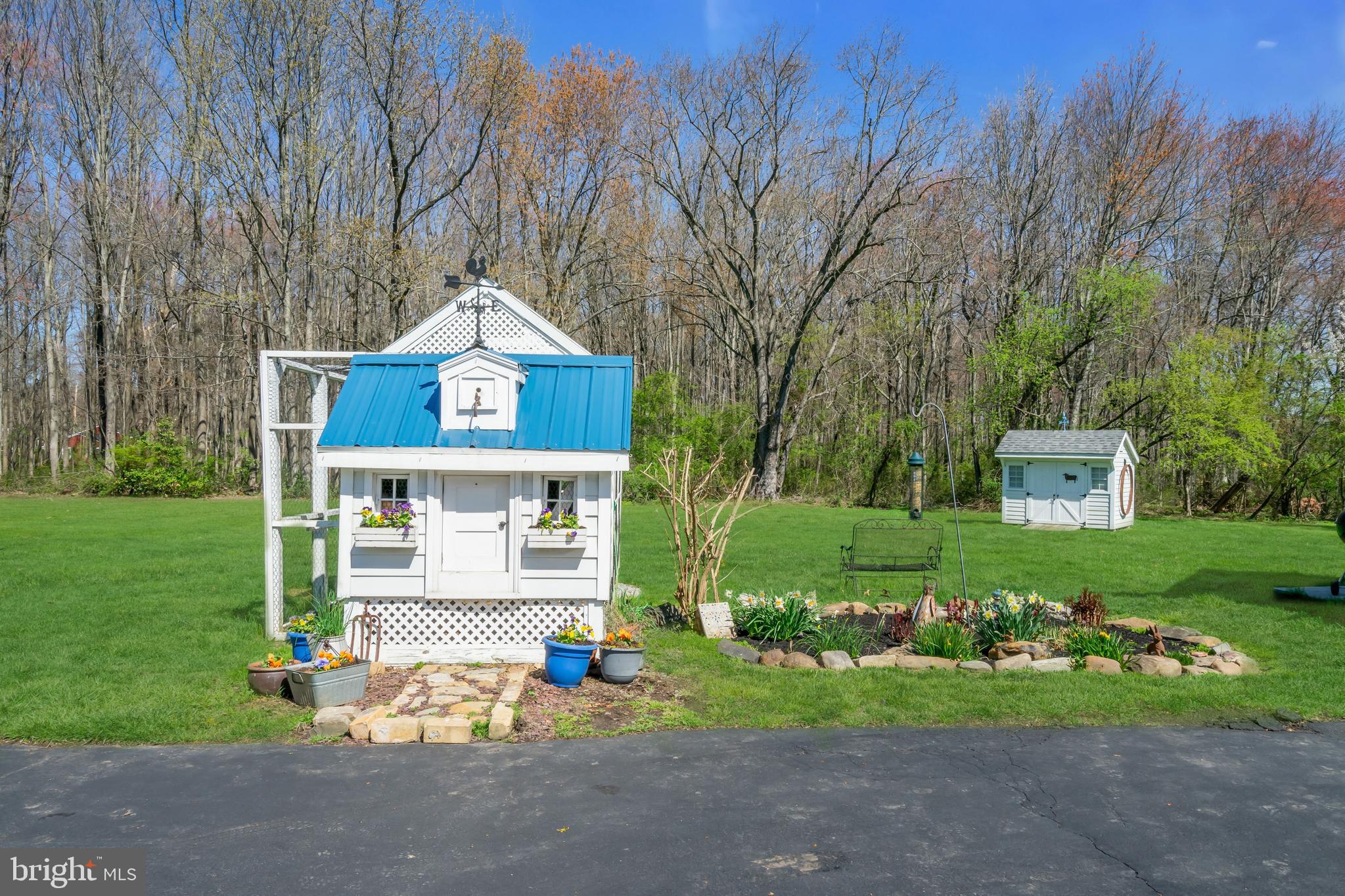 YARDLEY CREST - Residential