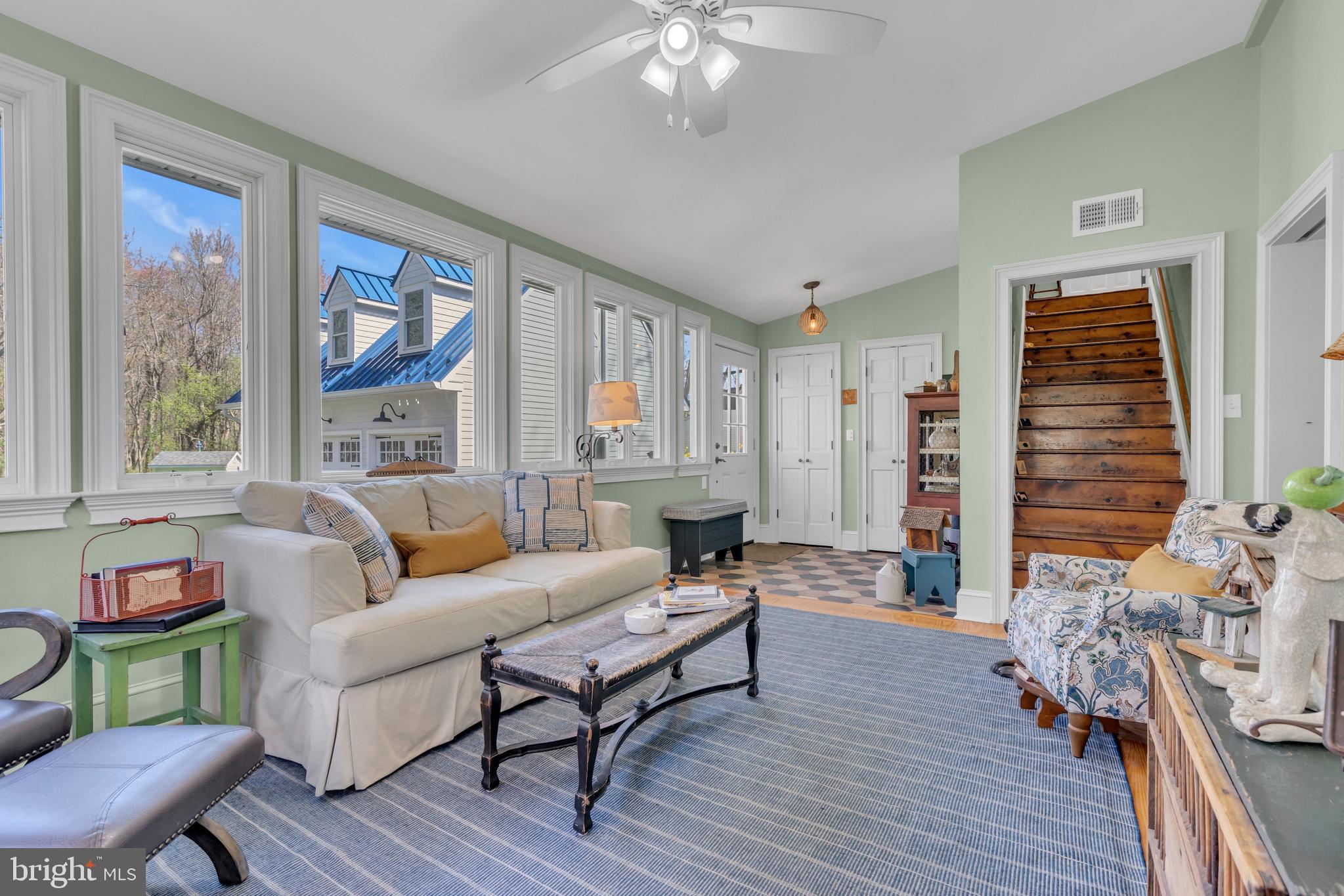 YARDLEY CREST - Residential