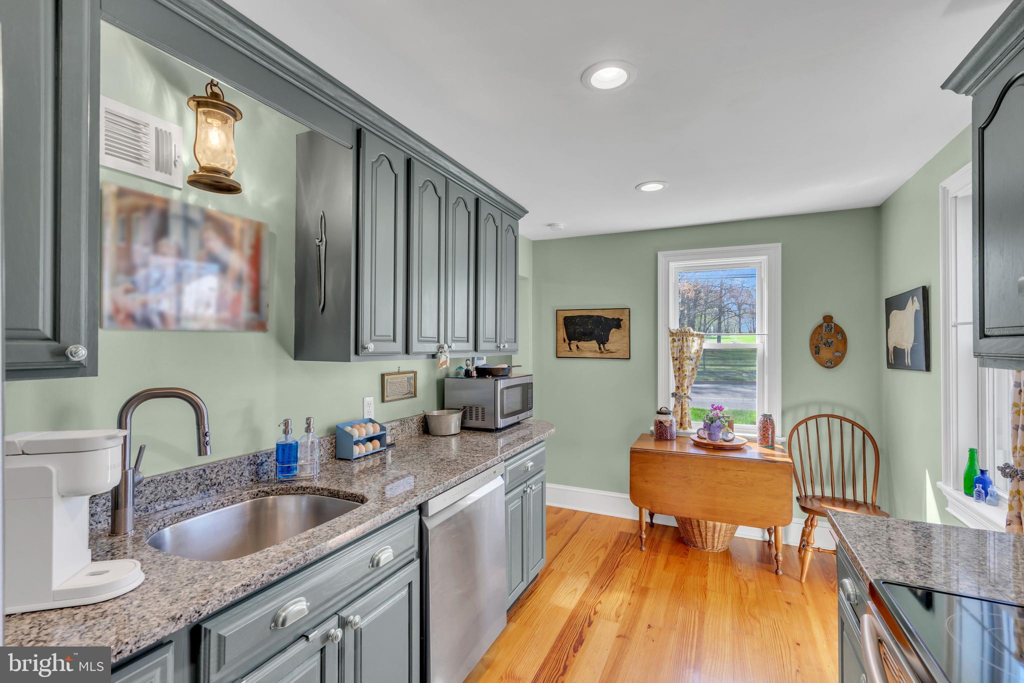 YARDLEY CREST - Residential