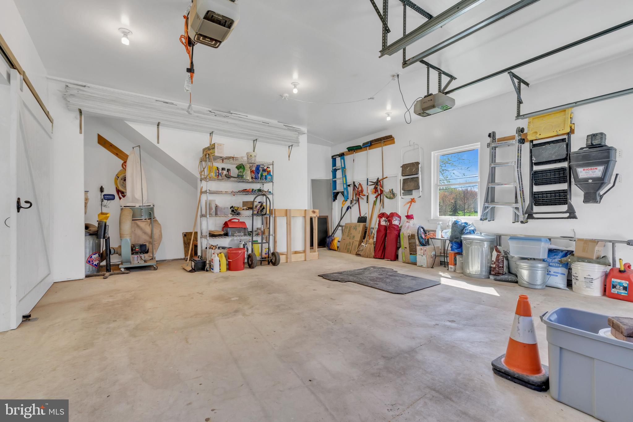 YARDLEY CREST - Residential