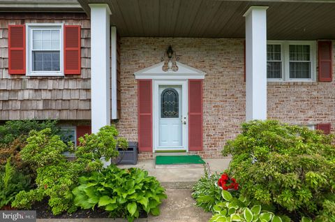 Photo of 3754 NORTHSIDE DR, LANDISVILLE, PA 17538 (MLS # PALA2036774)