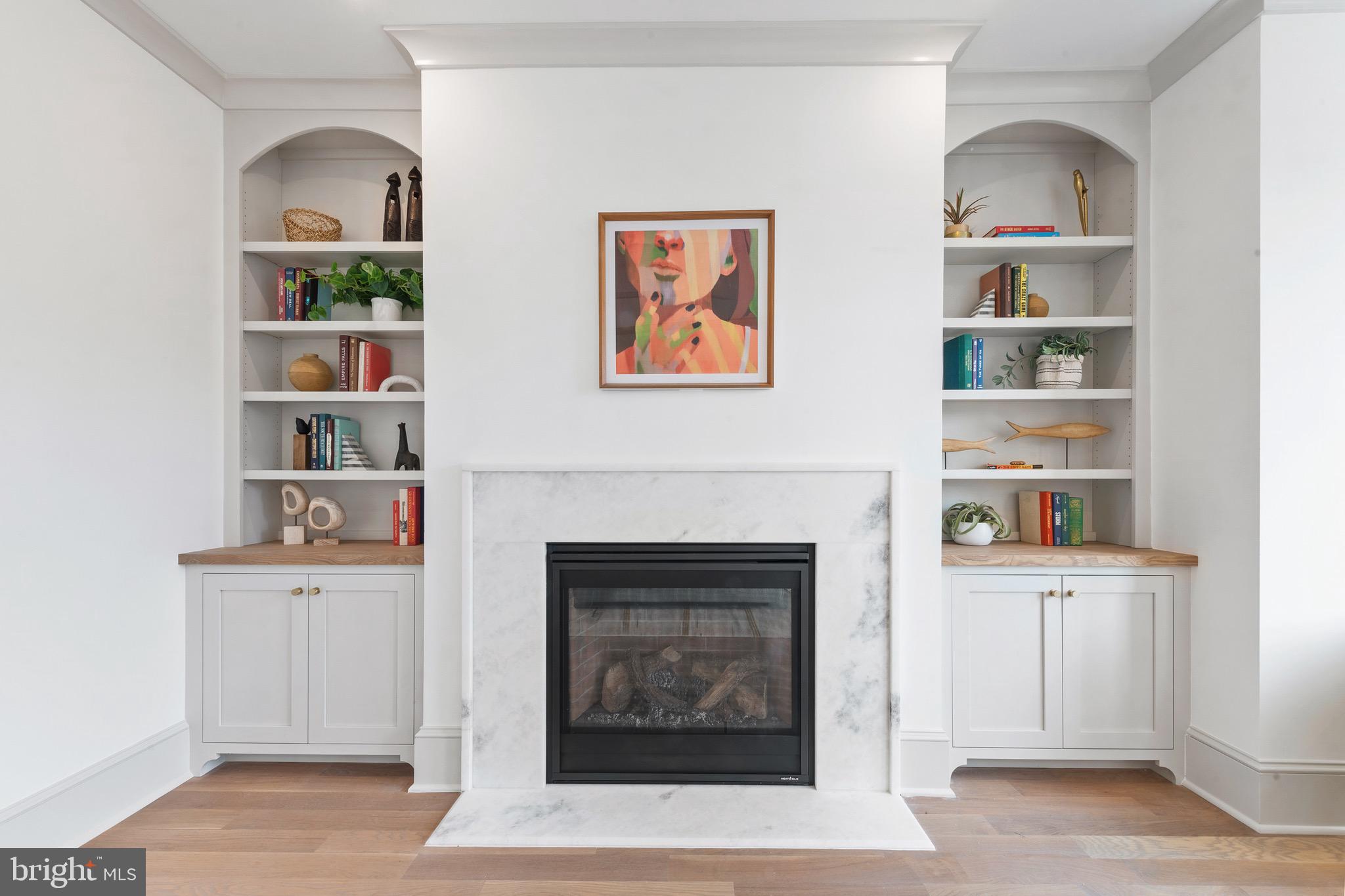 CAPITOL HILL - Residential