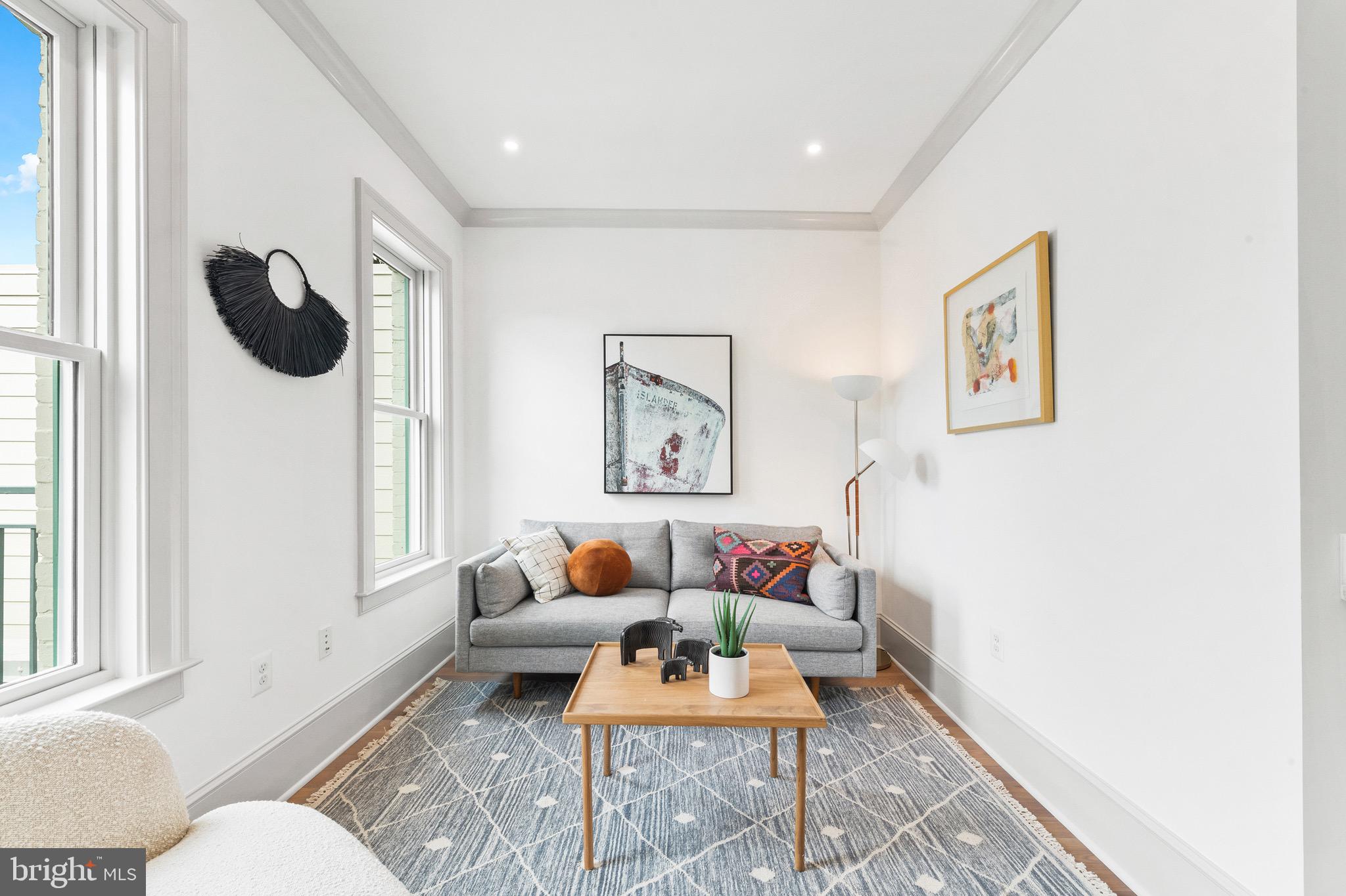 CAPITOL HILL - Residential