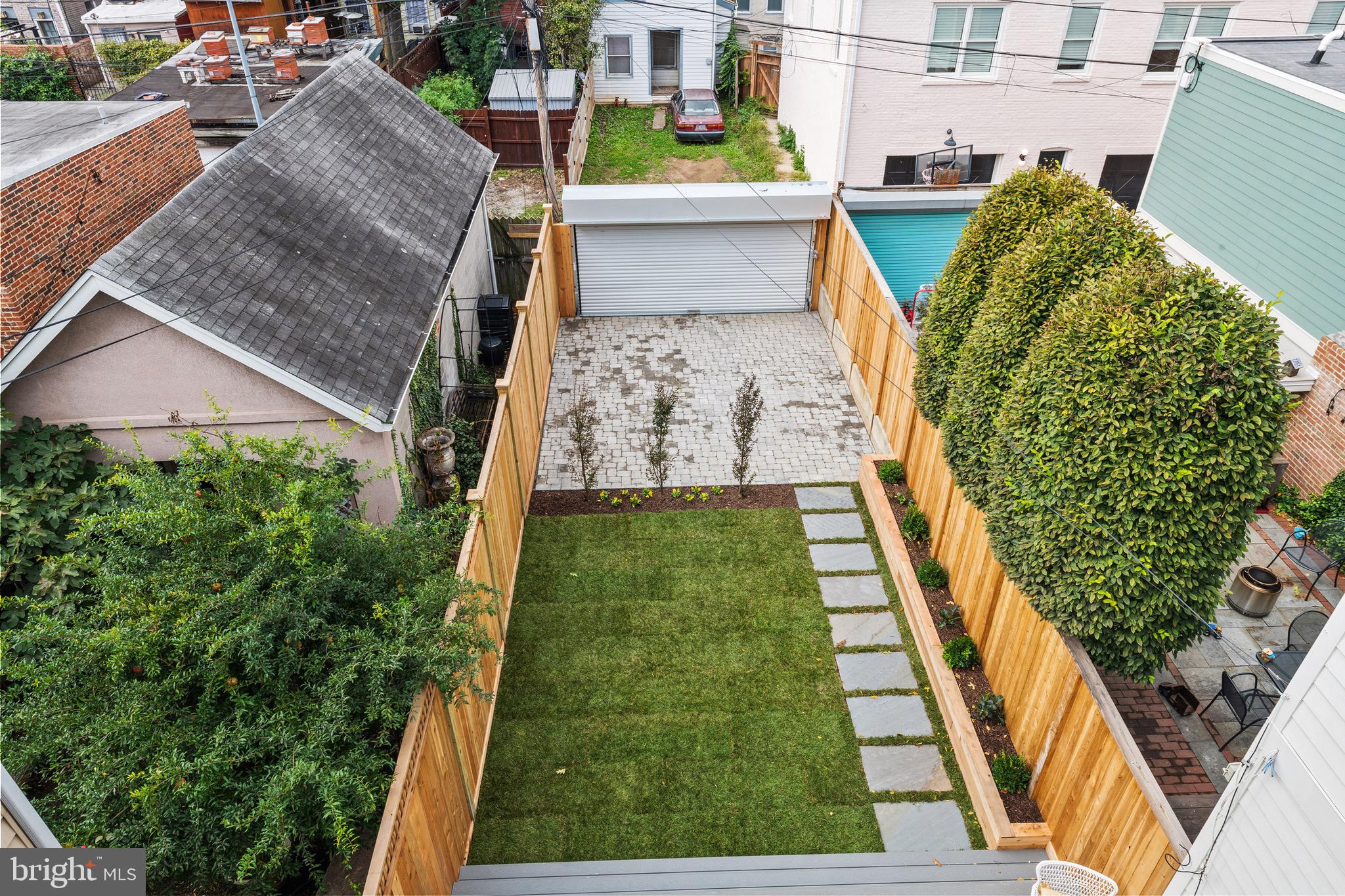 CAPITOL HILL - Residential