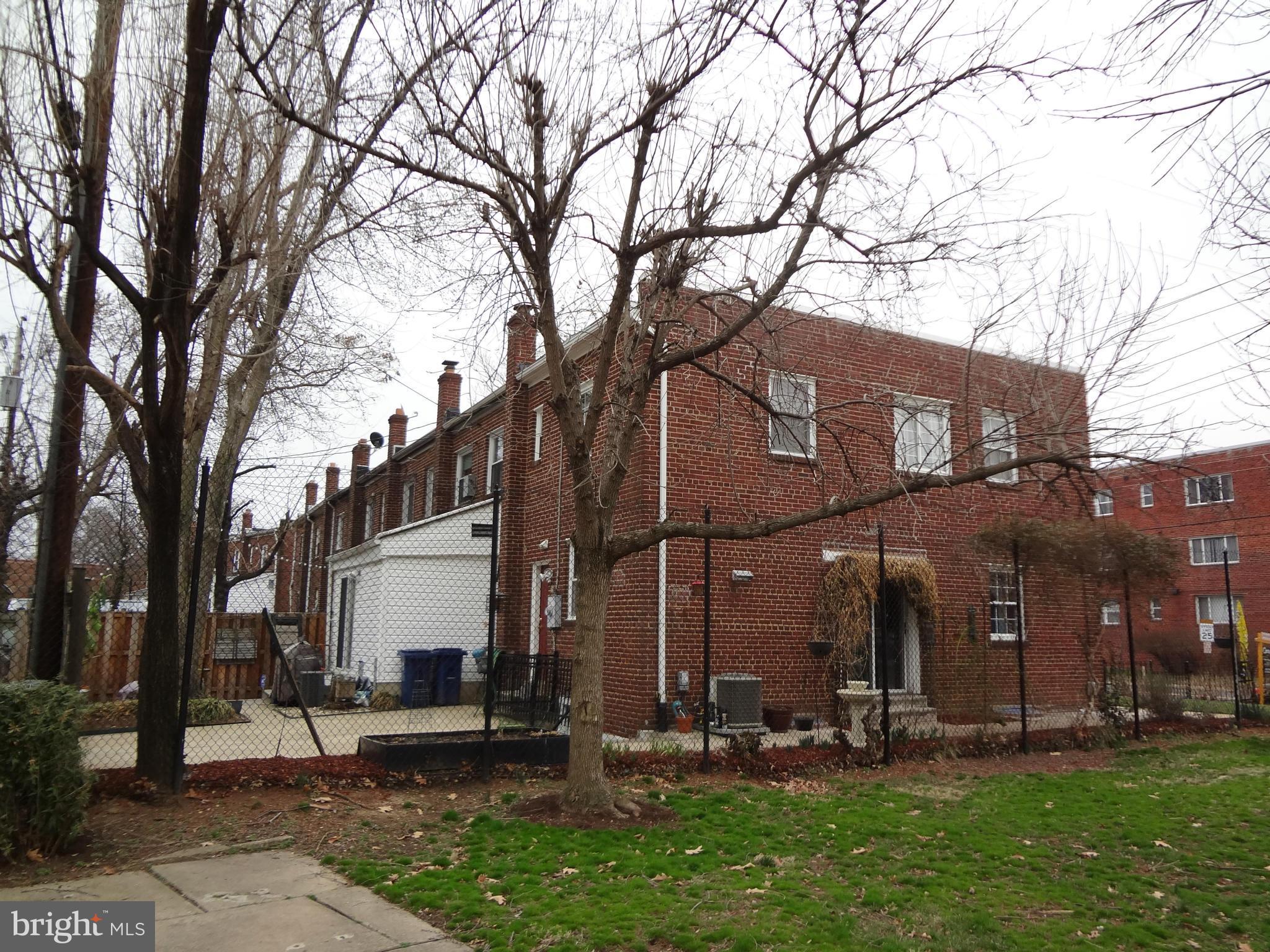 HUME SPRINGS - Residential