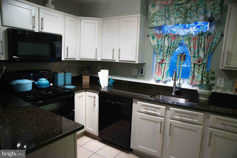 HUME SPRINGS - Residential