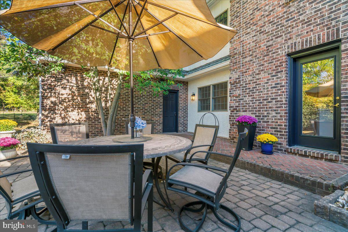 FOREST HILL - Residential