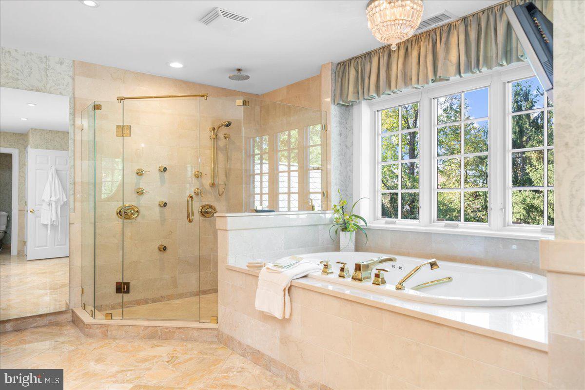 FOREST HILL - Residential