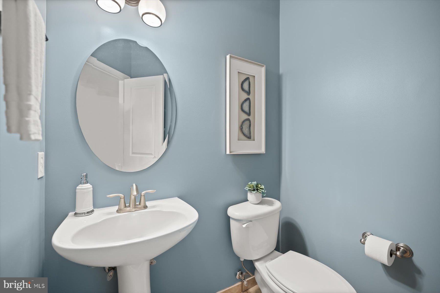 VISTA ON COURTHOUSE - Residential