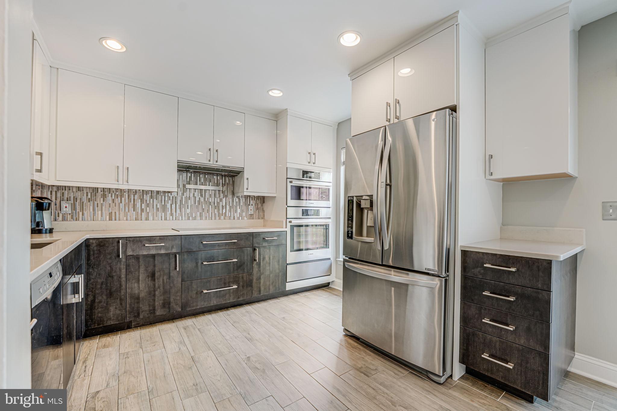 DUKE STREET SQUARE - Residential