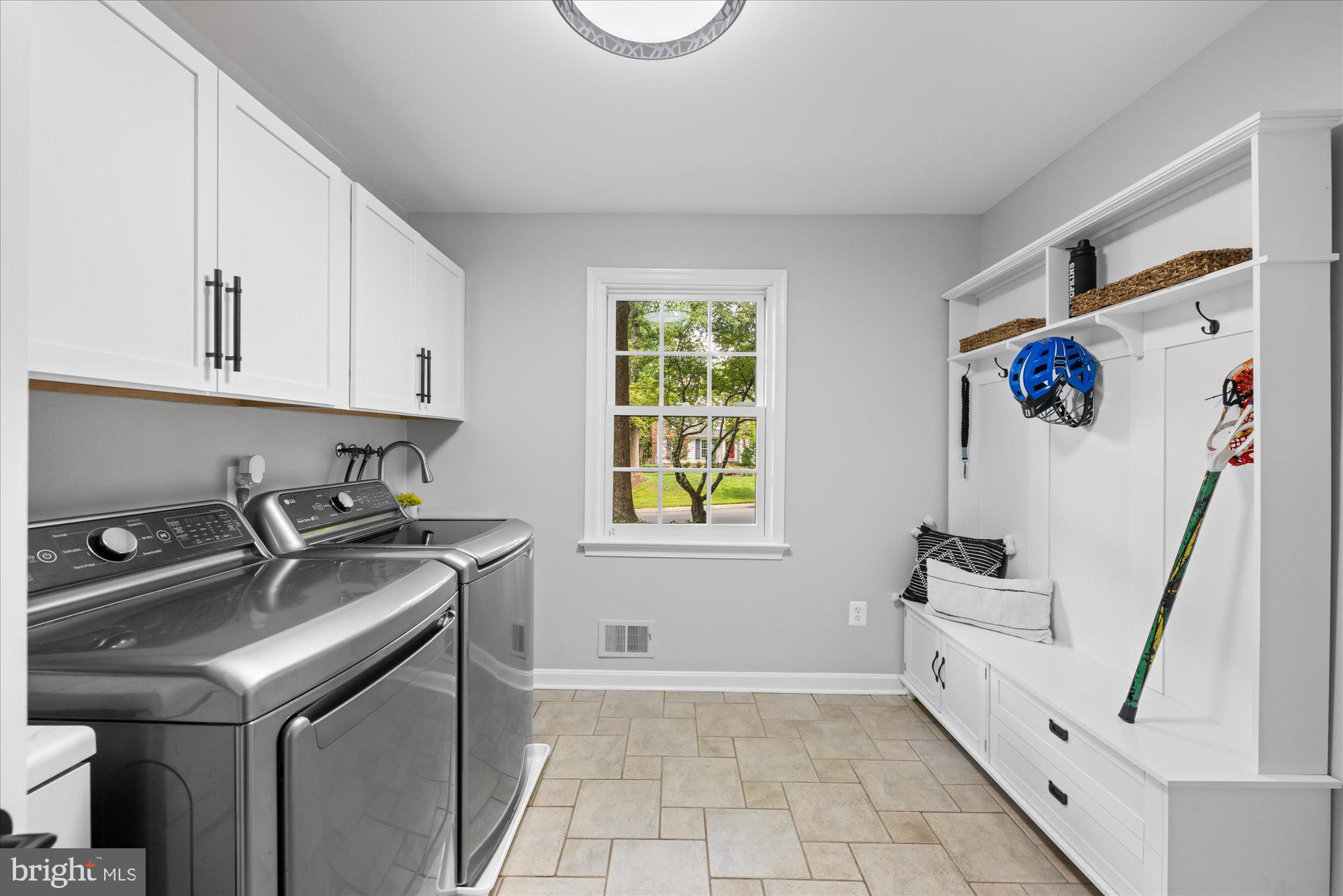 RIVER FALLS - Residential