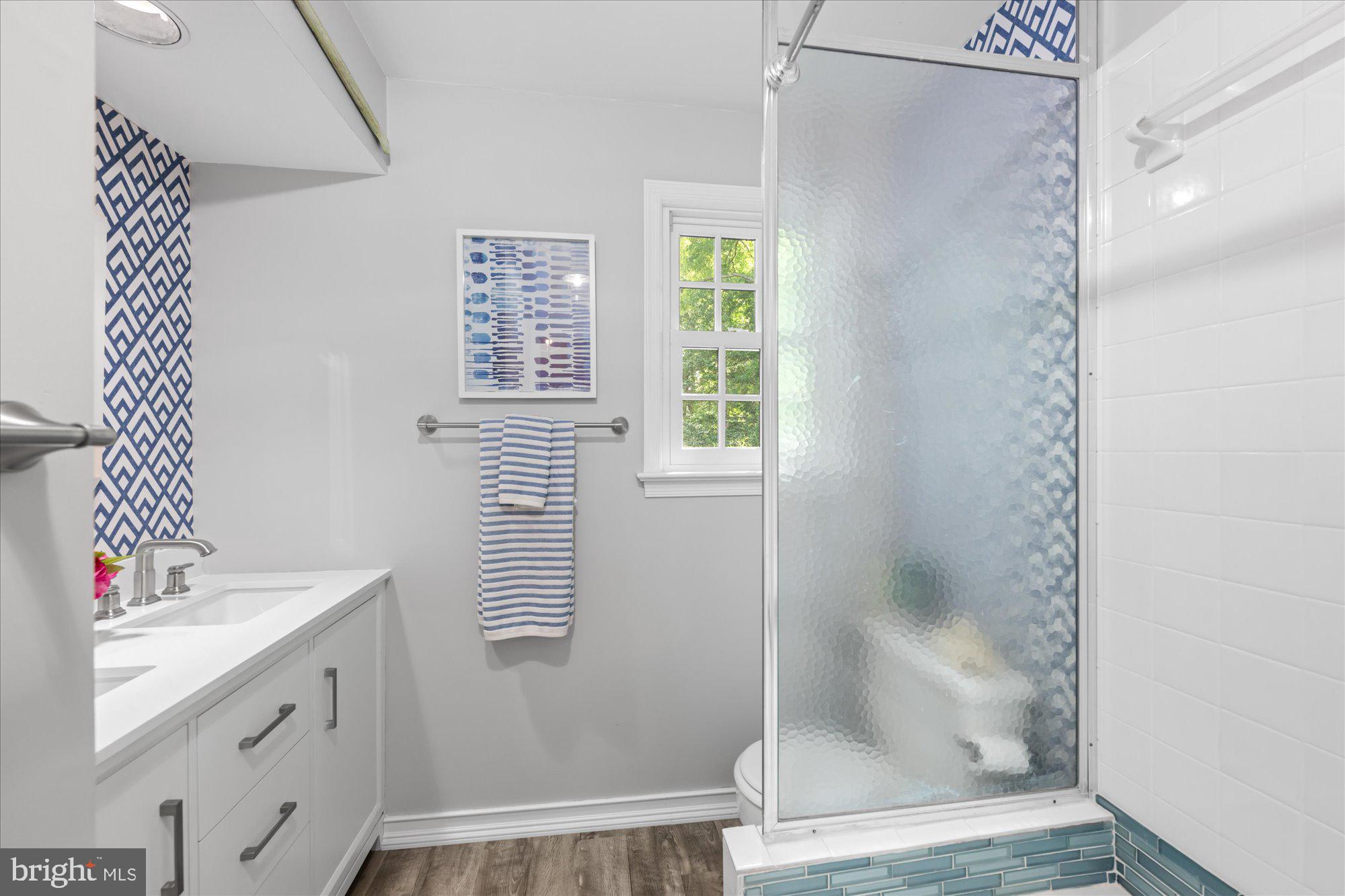 RIVER FALLS - Residential