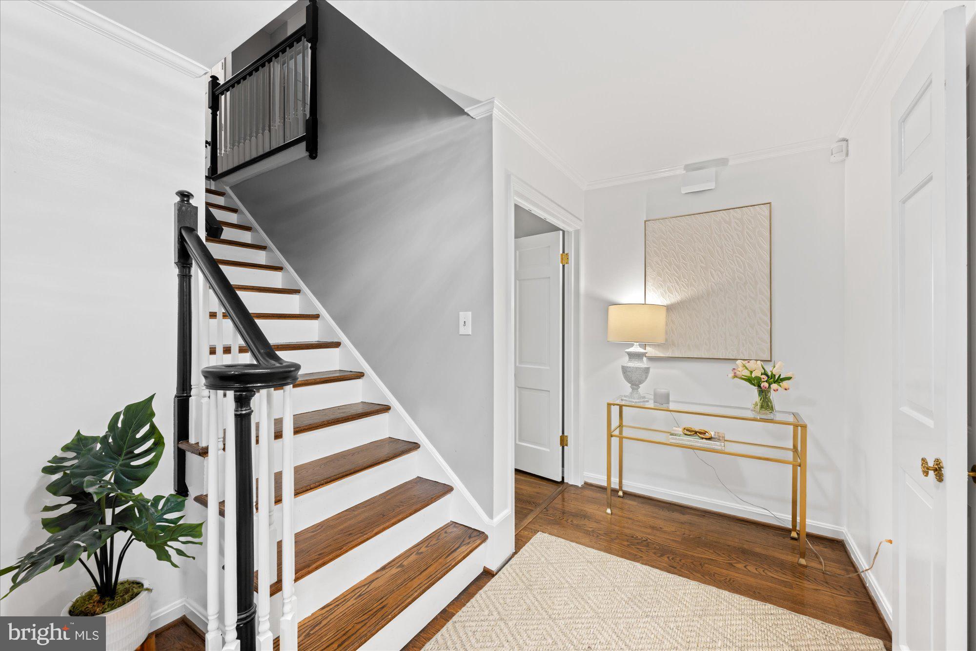 RIVER FALLS - Residential