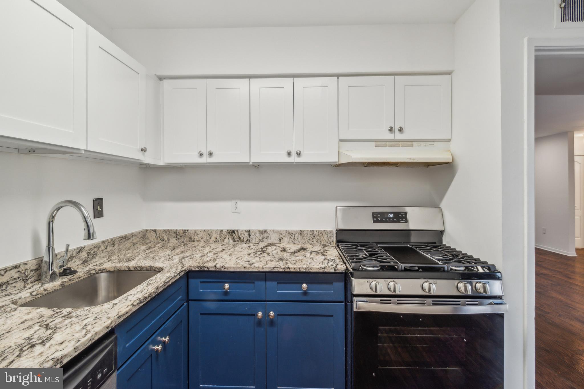 OAKLAND MILLS - Residential