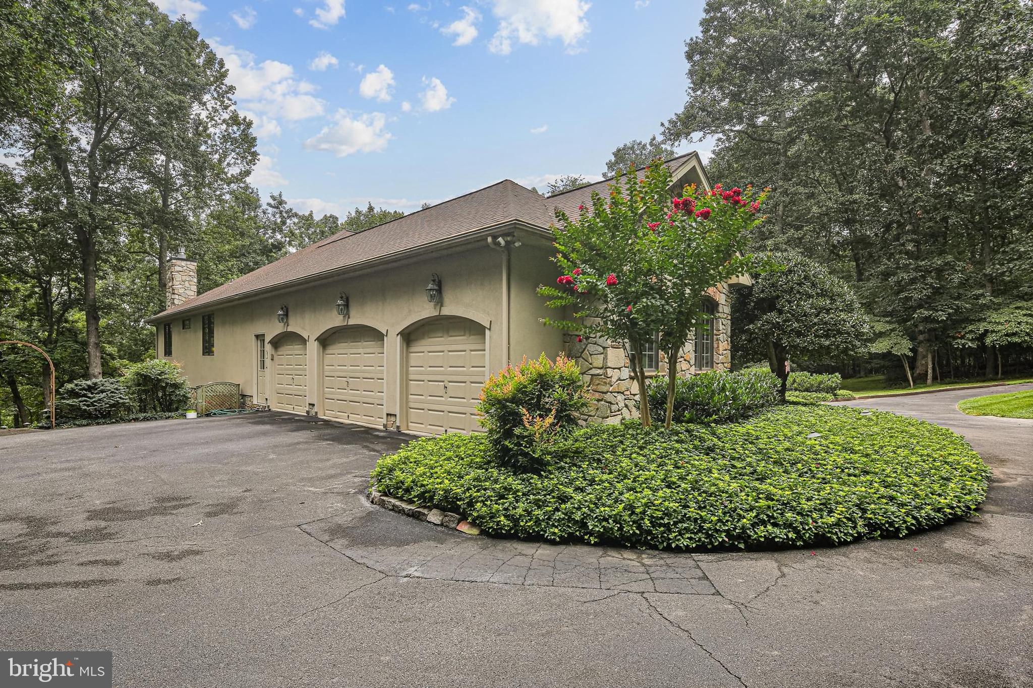 CATTAIL CREEK COUNTRY CLUB - Residential