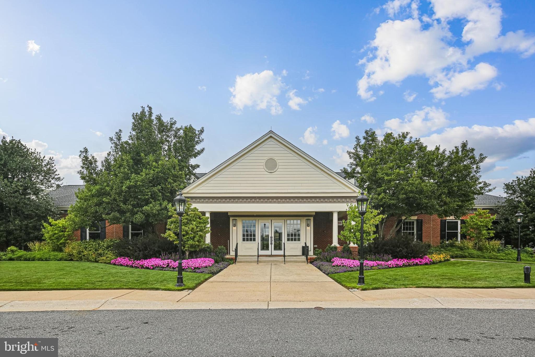 CATTAIL CREEK COUNTRY CLUB - Residential