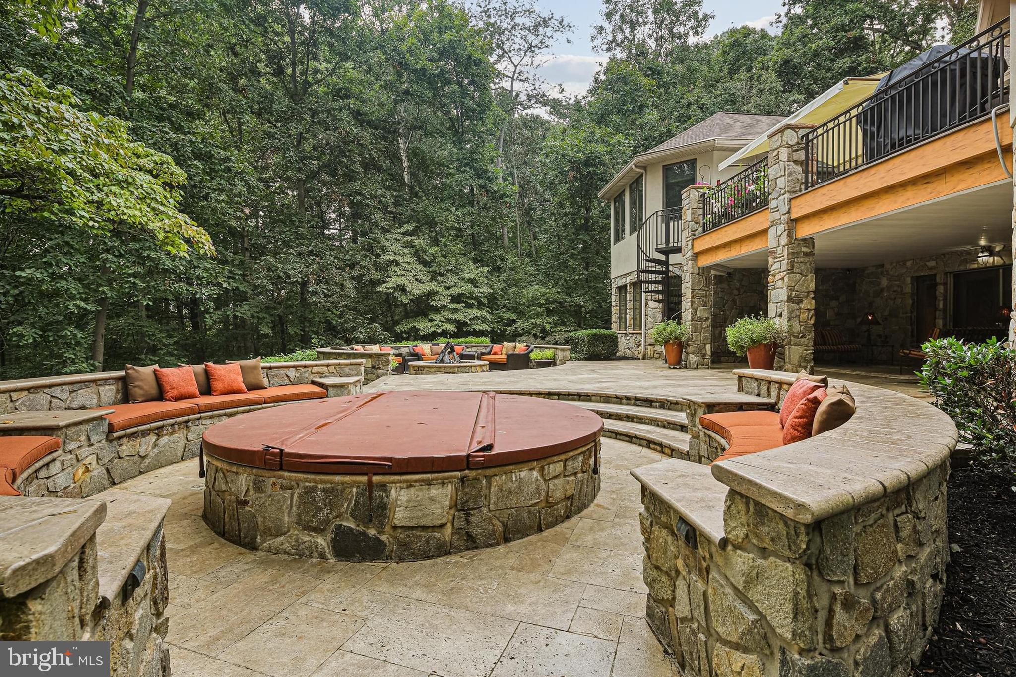 CATTAIL CREEK COUNTRY CLUB - Residential