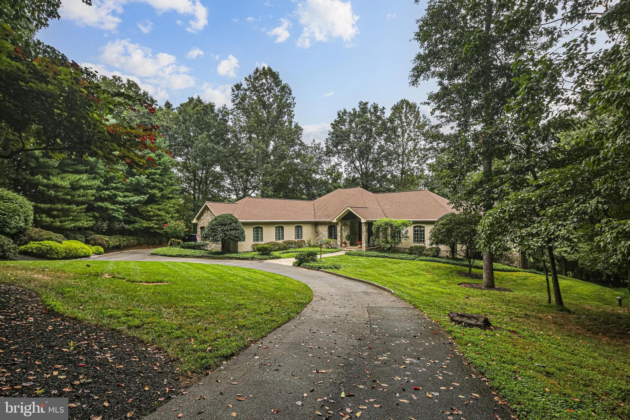 CATTAIL CREEK COUNTRY CLUB - Residential