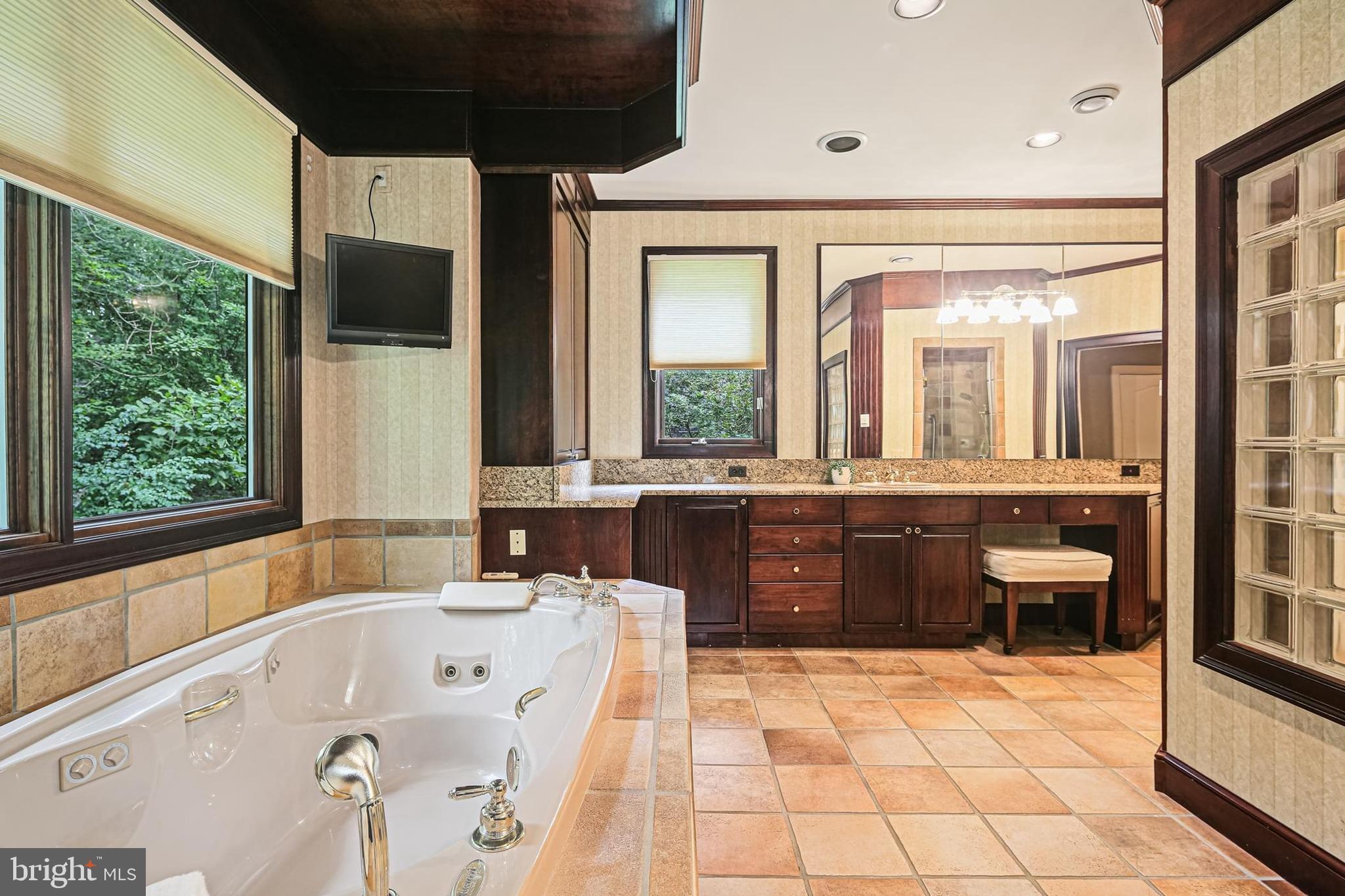 CATTAIL CREEK COUNTRY CLUB - Residential