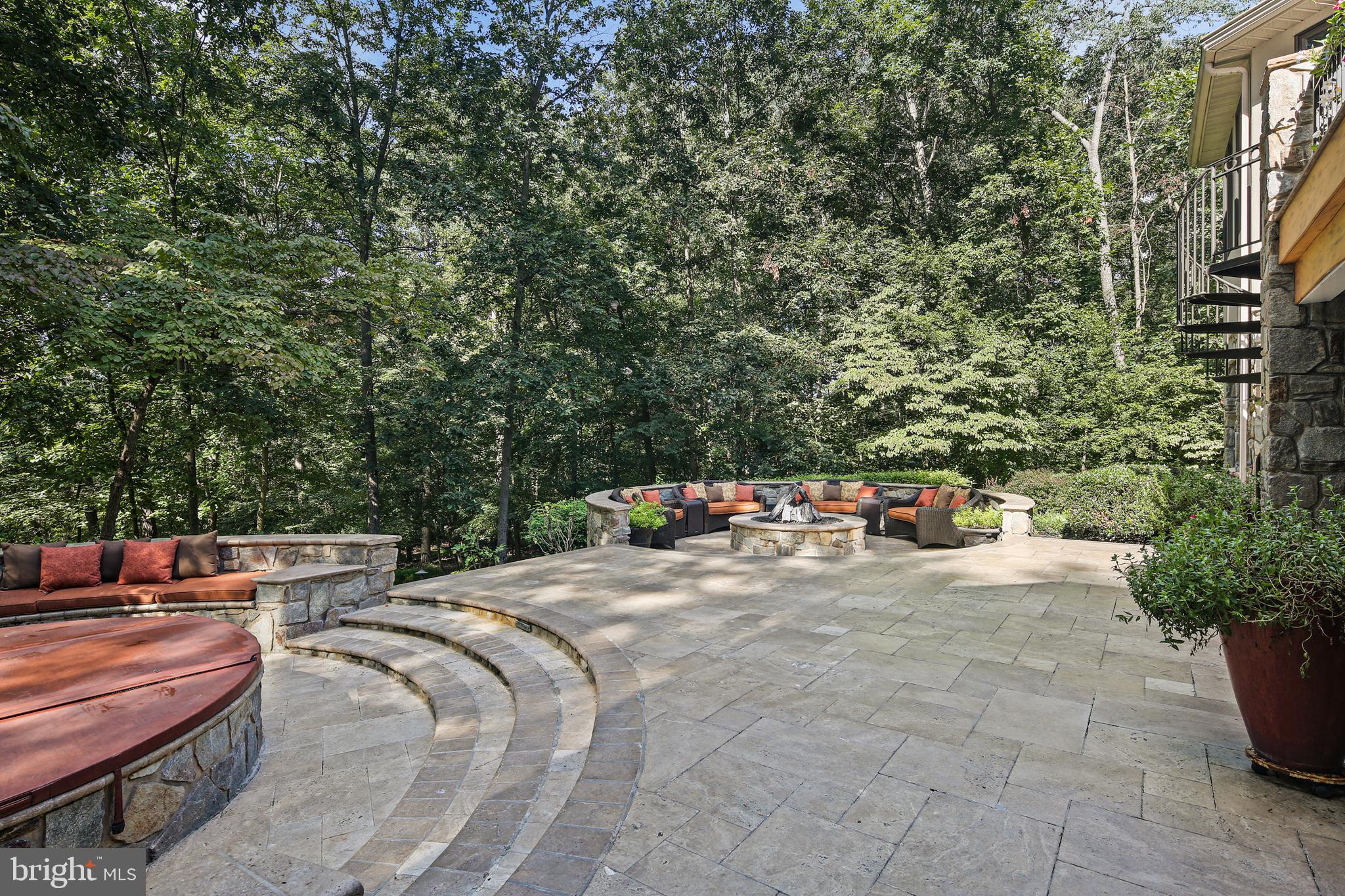 CATTAIL CREEK COUNTRY CLUB - Residential