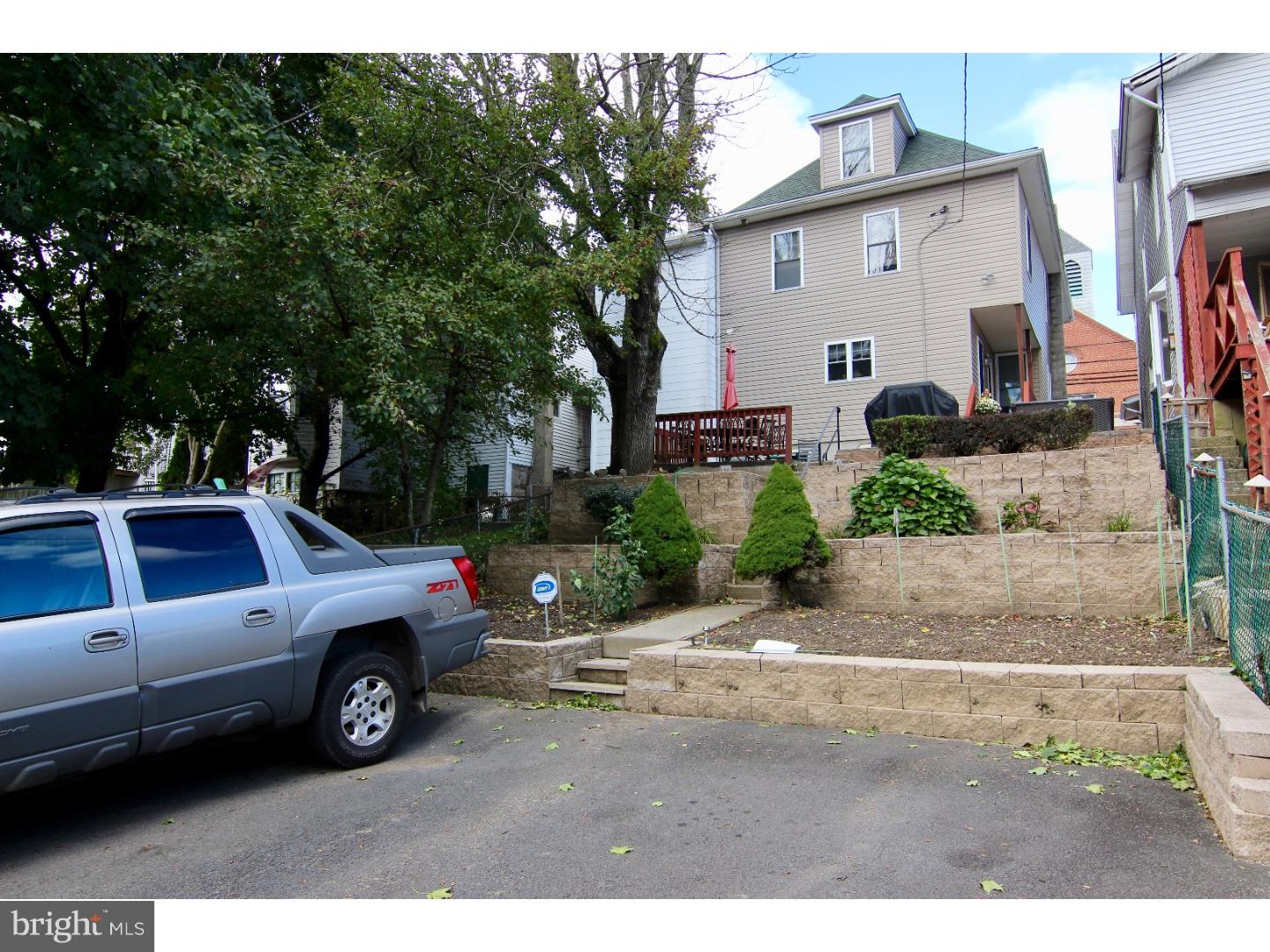 MINERSVILLE - Residential