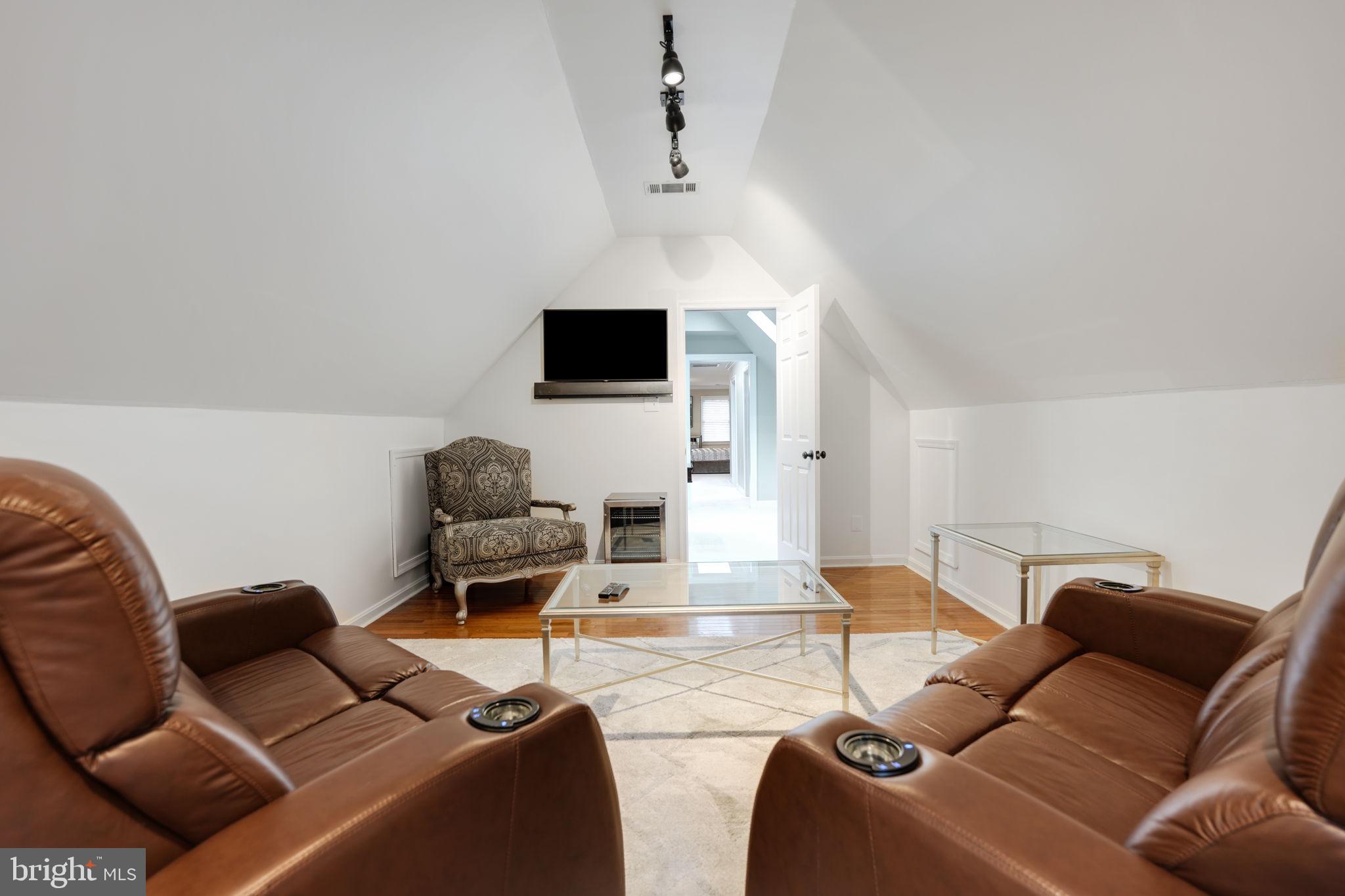 SPRING LAKE - Residential