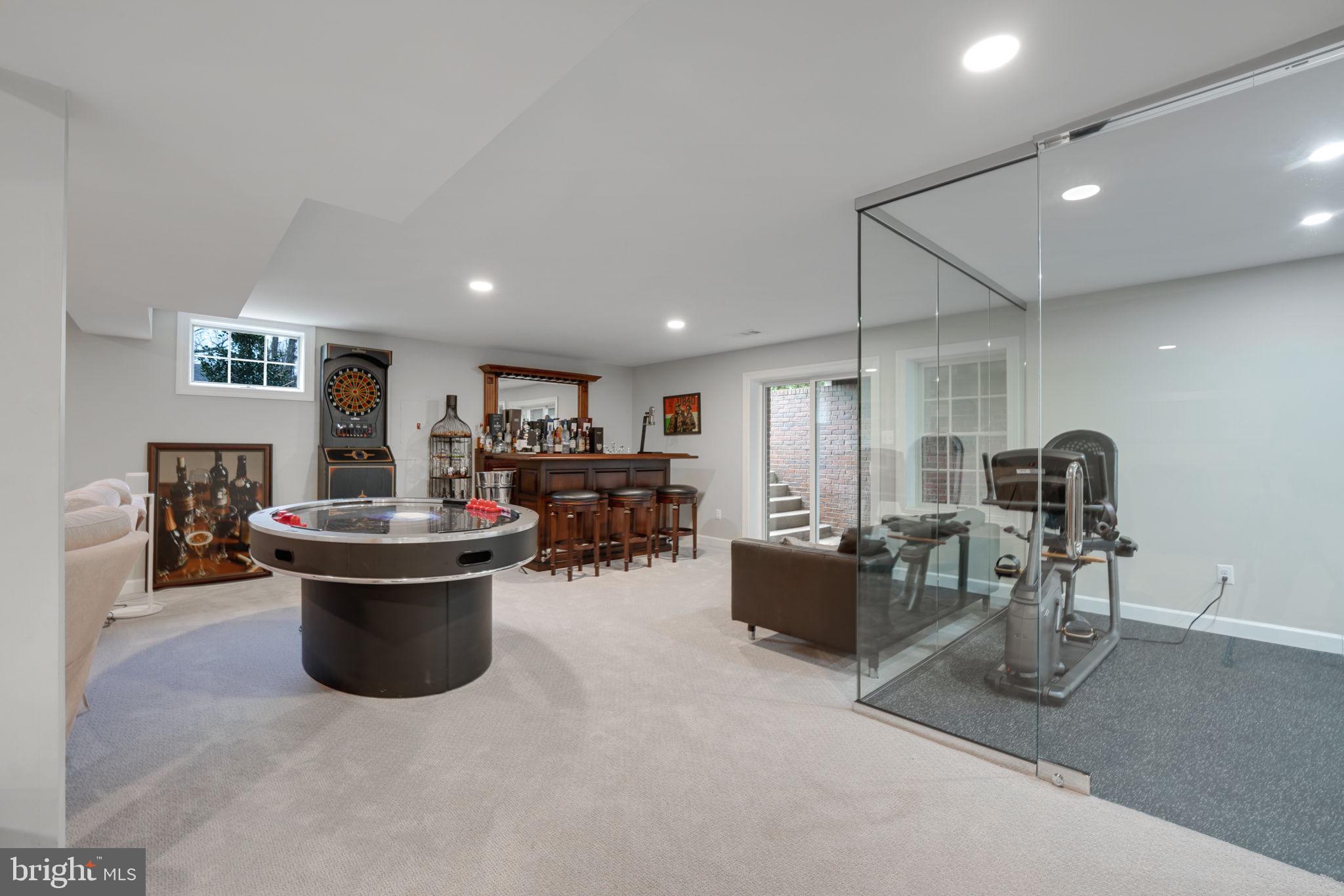 SPRING LAKE - Residential