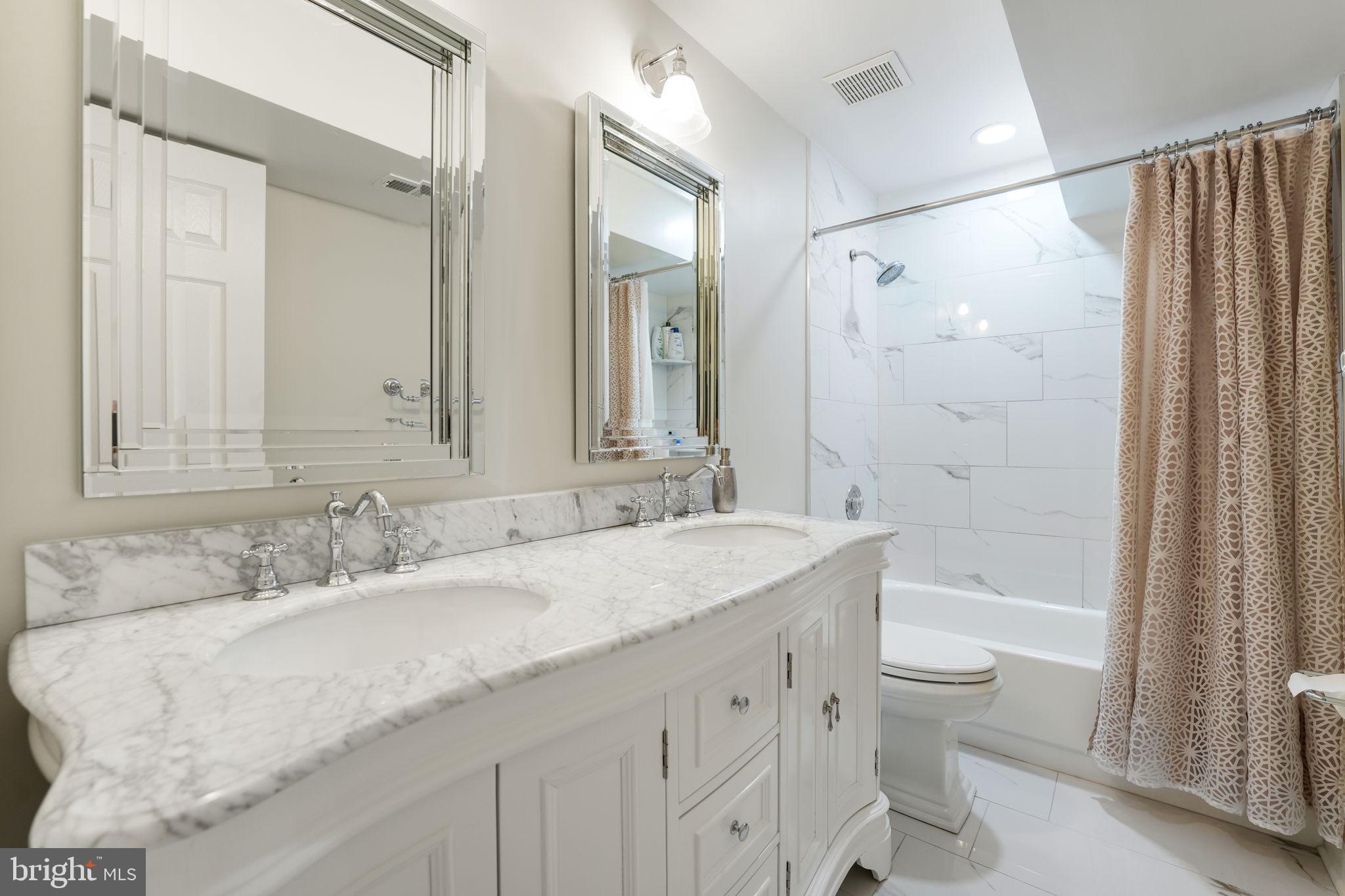 SPRING LAKE - Residential