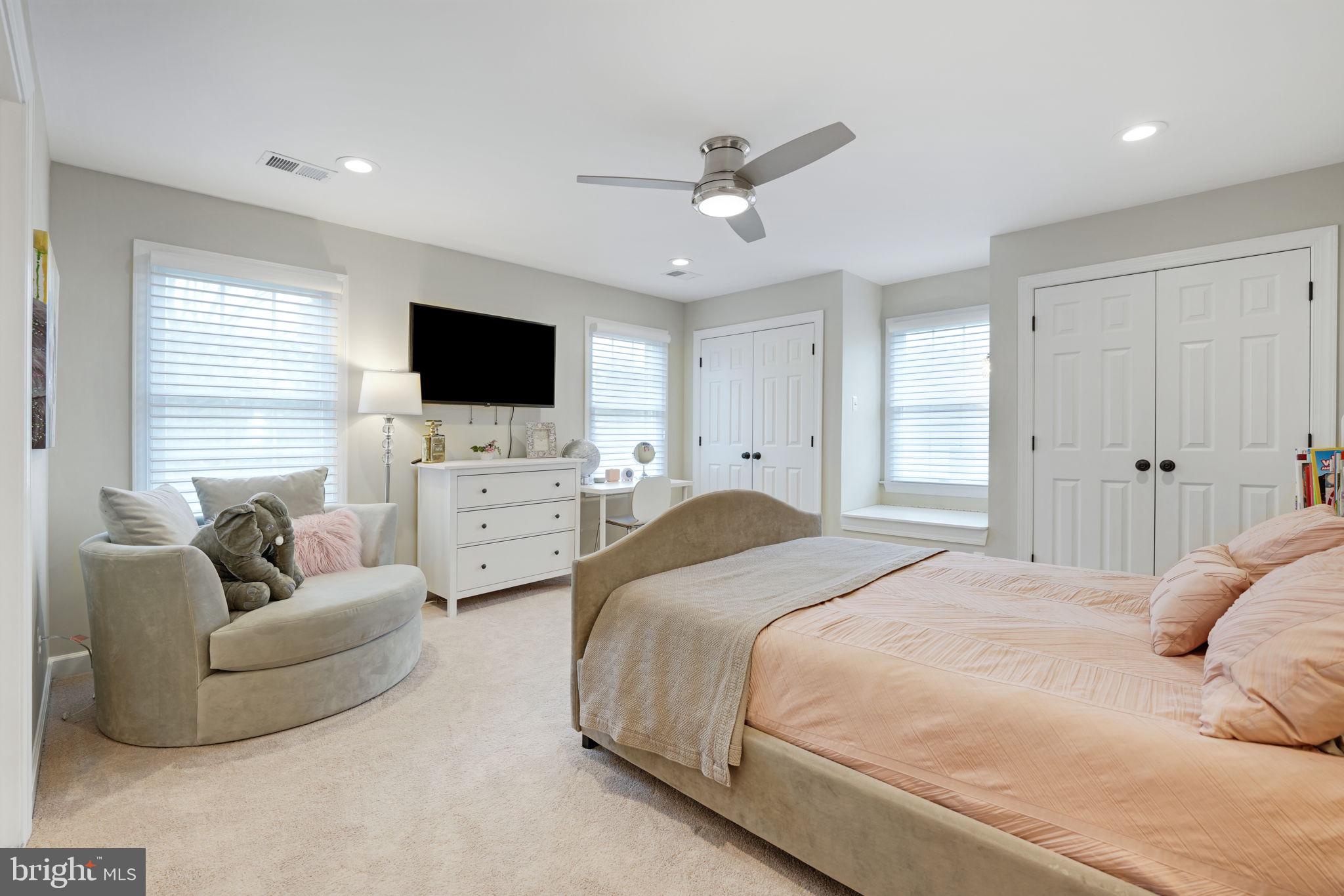 SPRING LAKE - Residential