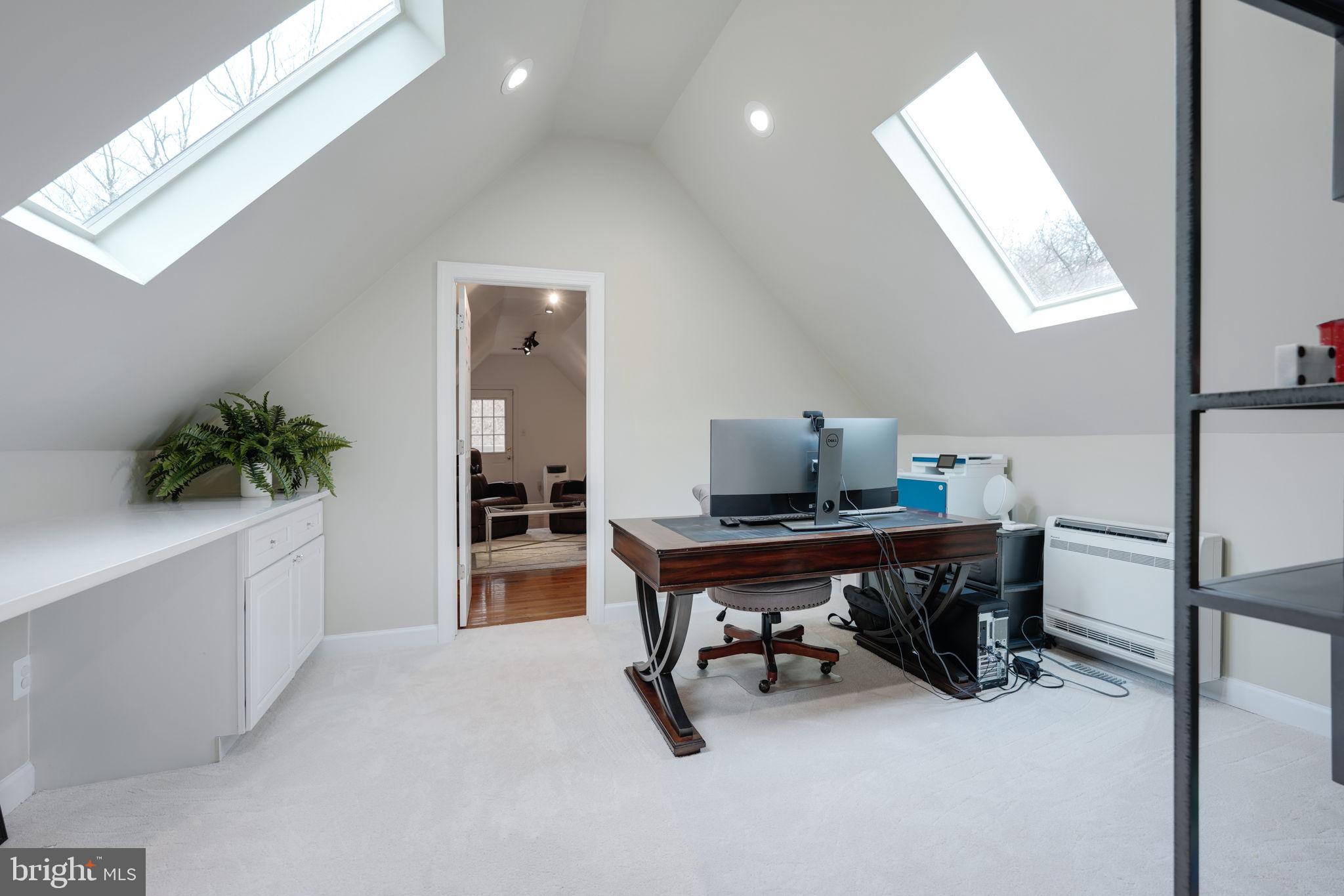 SPRING LAKE - Residential