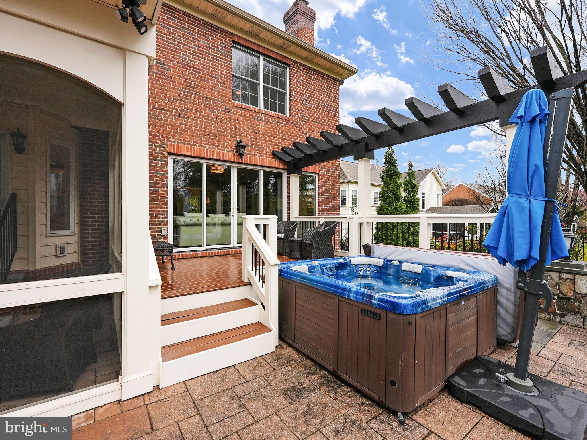 SPRING LAKE - Residential