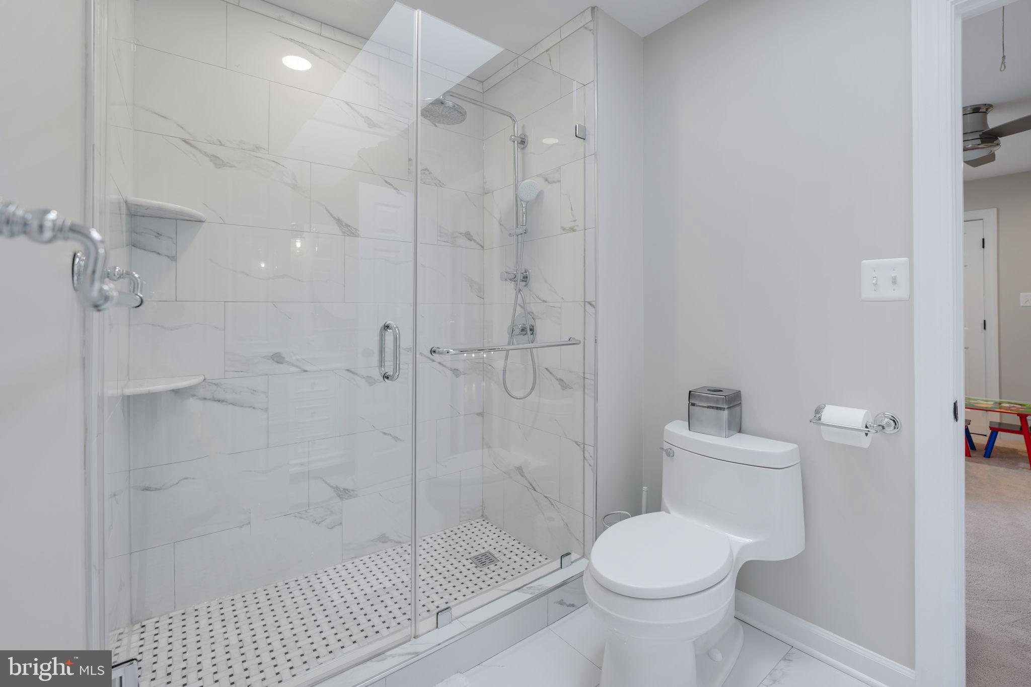 SPRING LAKE - Residential