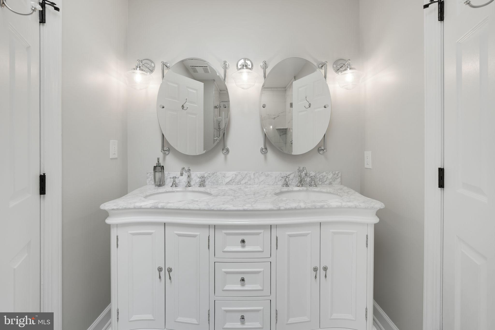 SPRING LAKE - Residential