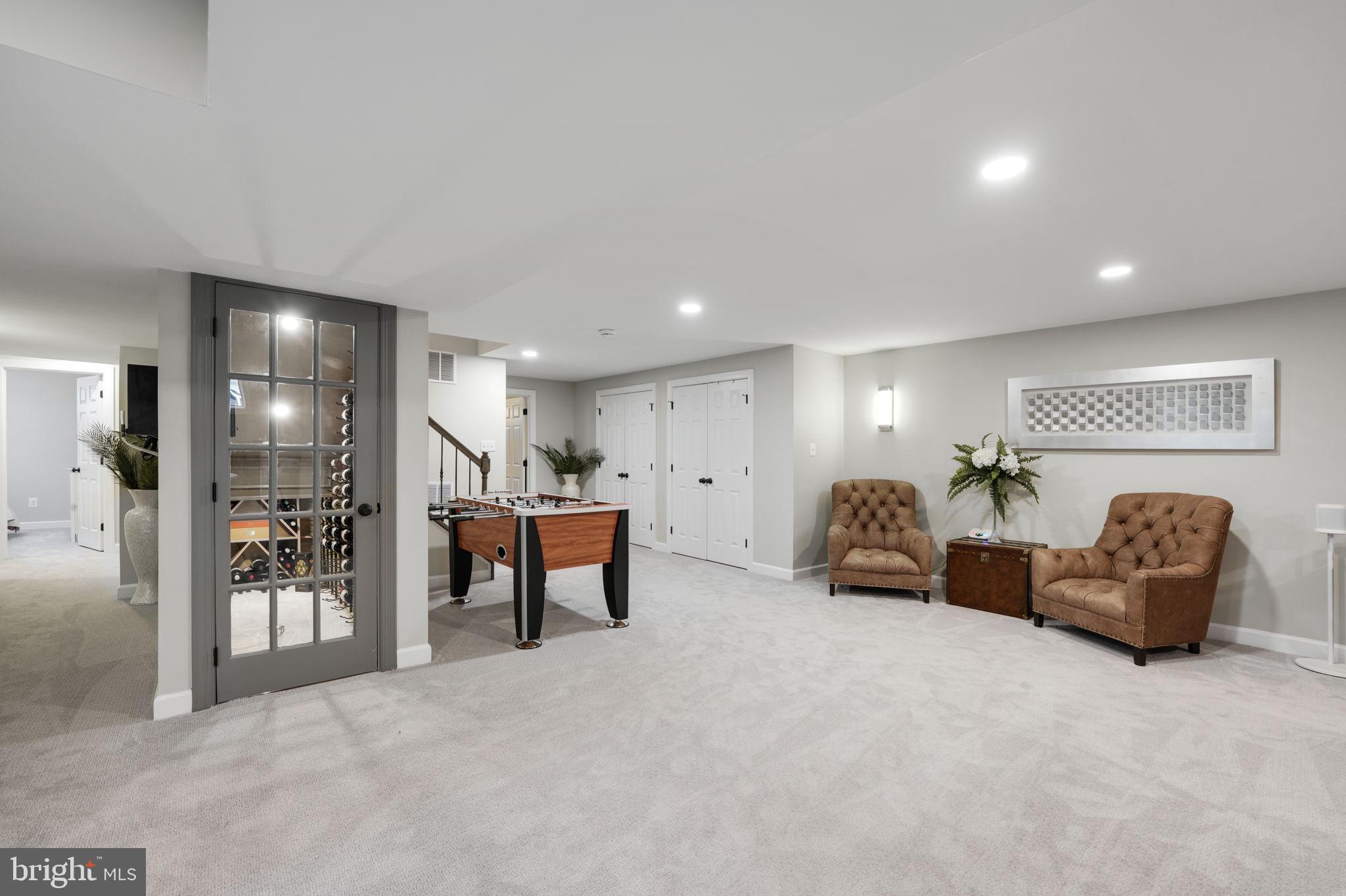 SPRING LAKE - Residential