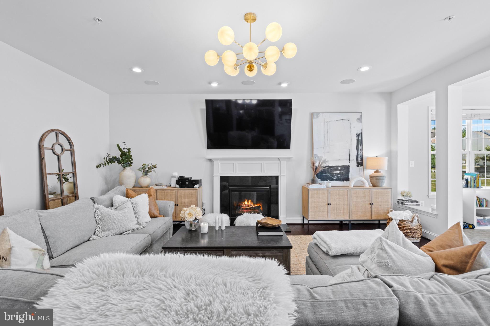 THE PARKE AT MOUNT WASHINGTON - Residential