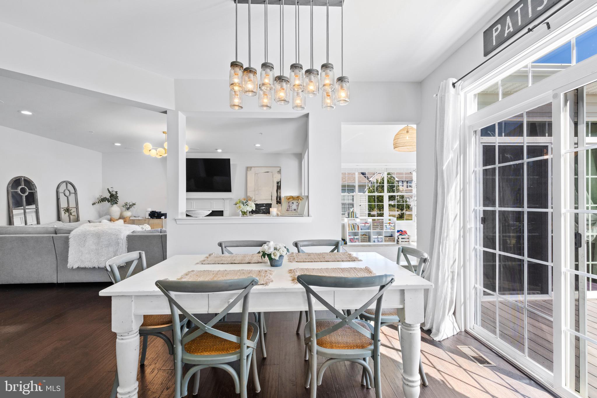 THE PARKE AT MOUNT WASHINGTON - Residential