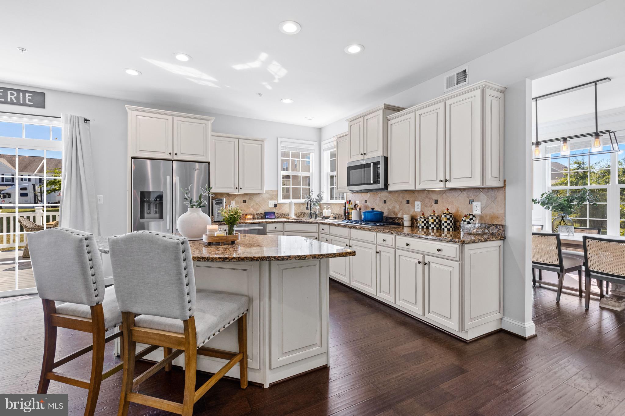 THE PARKE AT MOUNT WASHINGTON - Residential