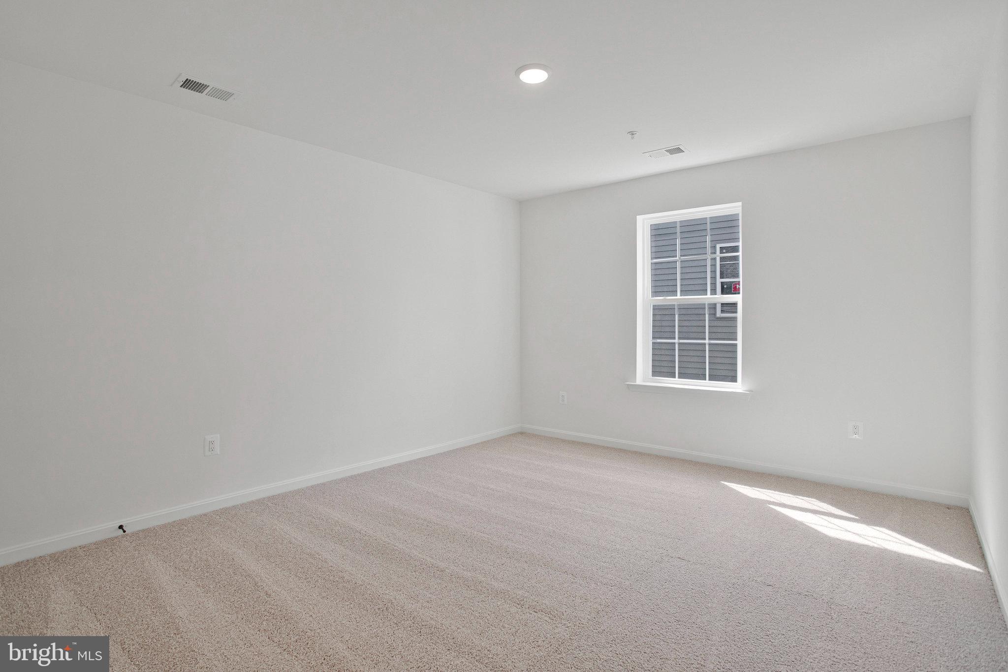 ROBERTS CROSSING - Residential