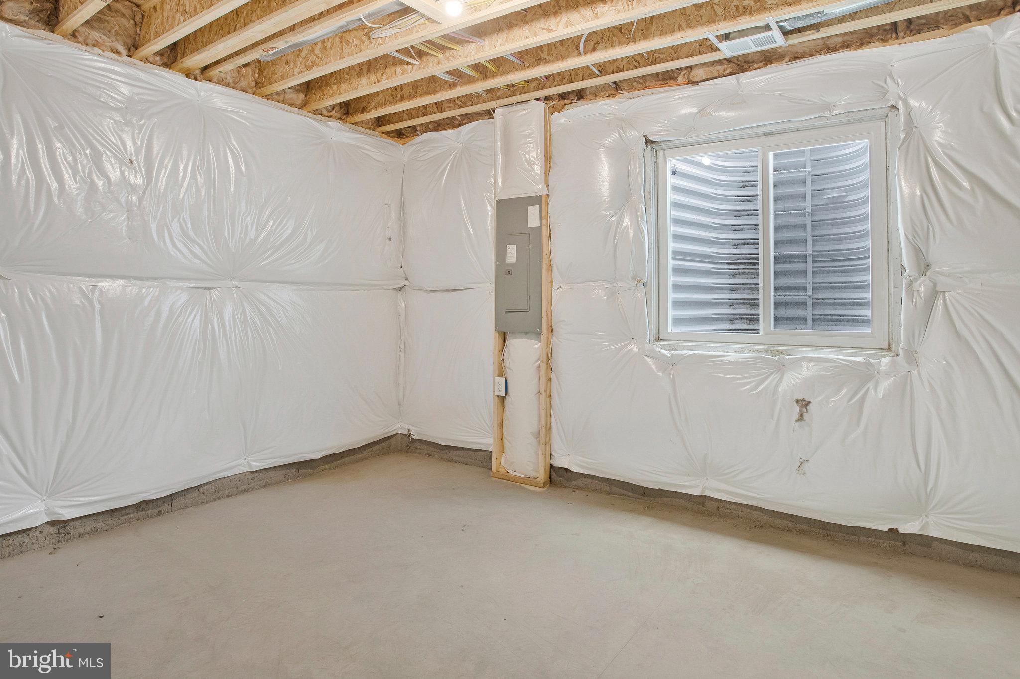 ROBERTS CROSSING - Residential