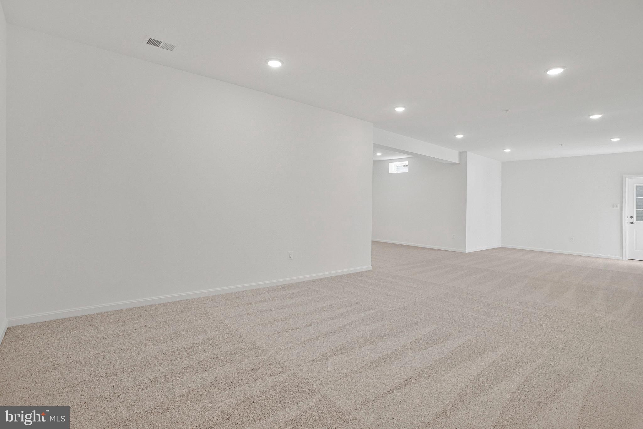 ROBERTS CROSSING - Residential