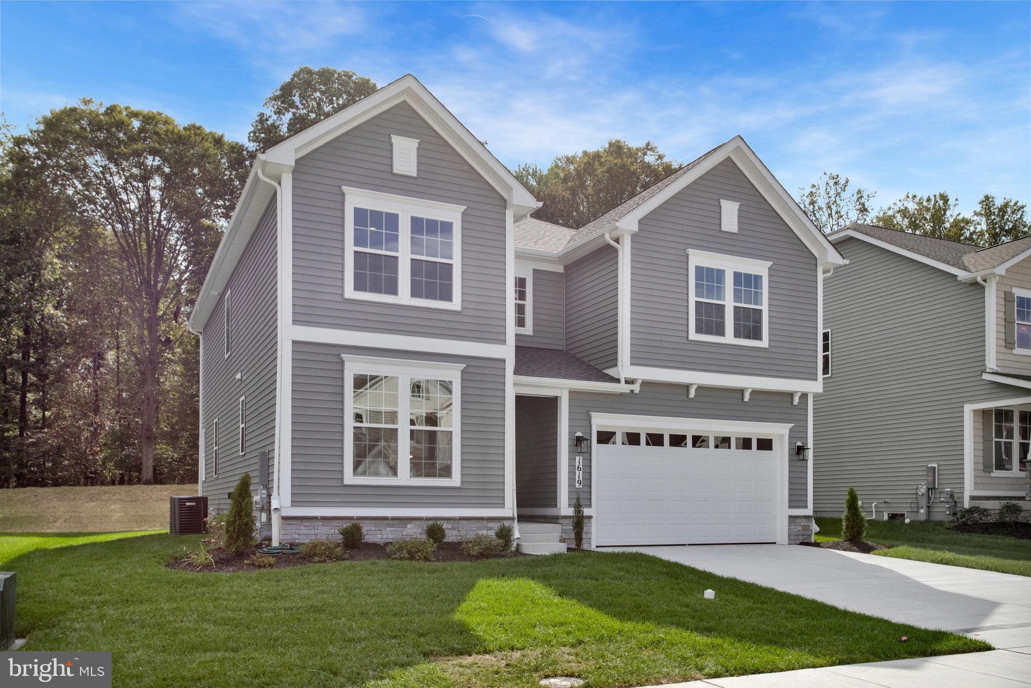 ROBERTS CROSSING - Residential