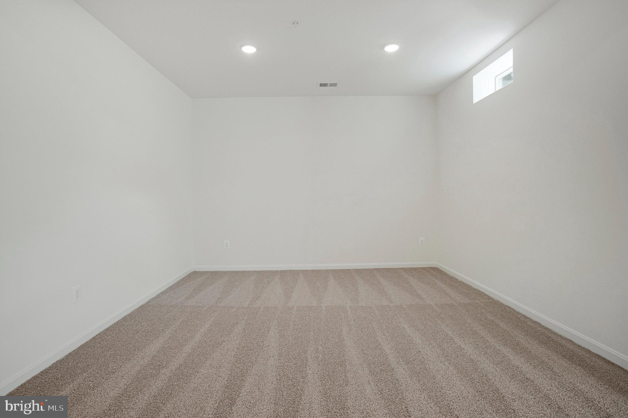 ROBERTS CROSSING - Residential