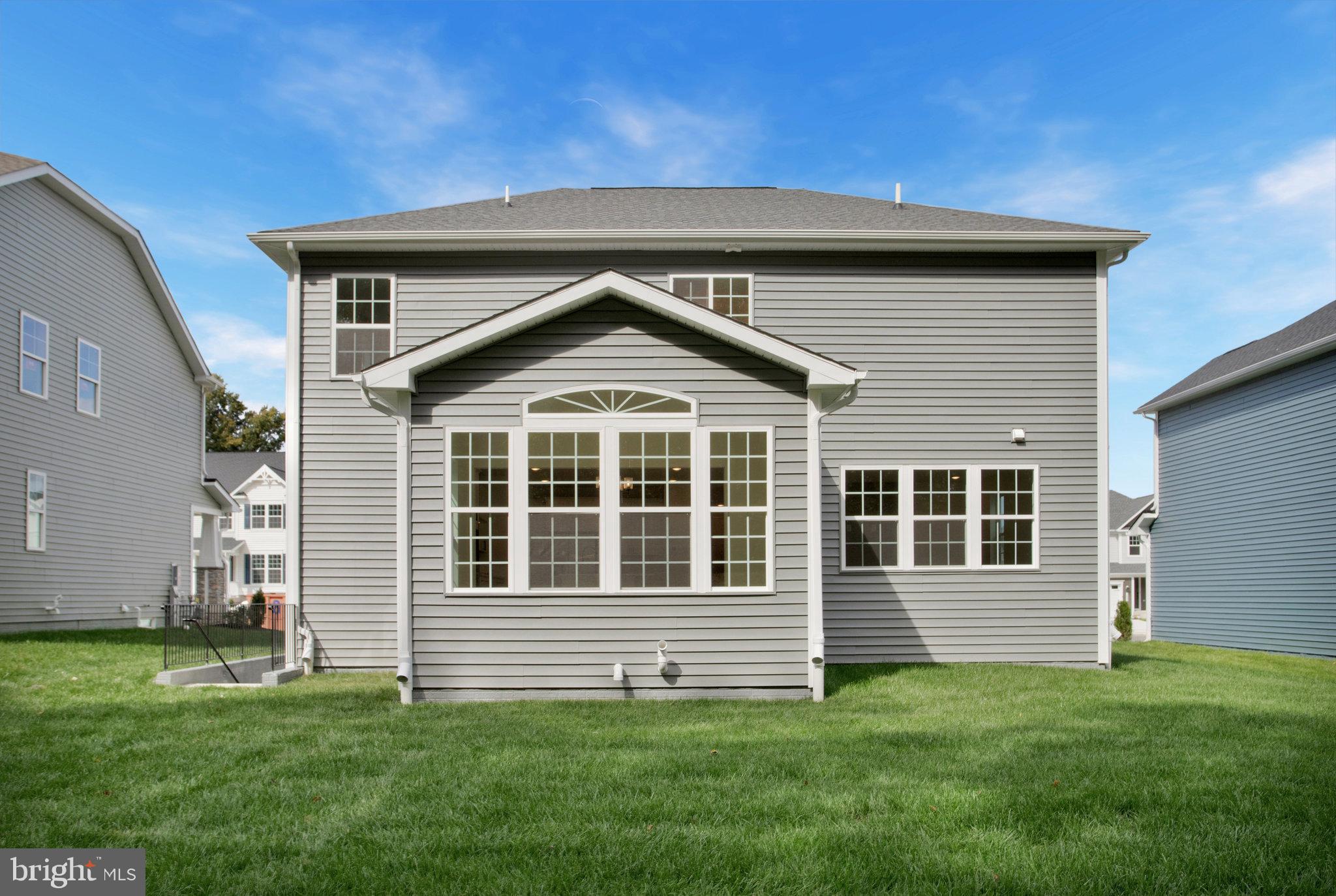 ROBERTS CROSSING - Residential