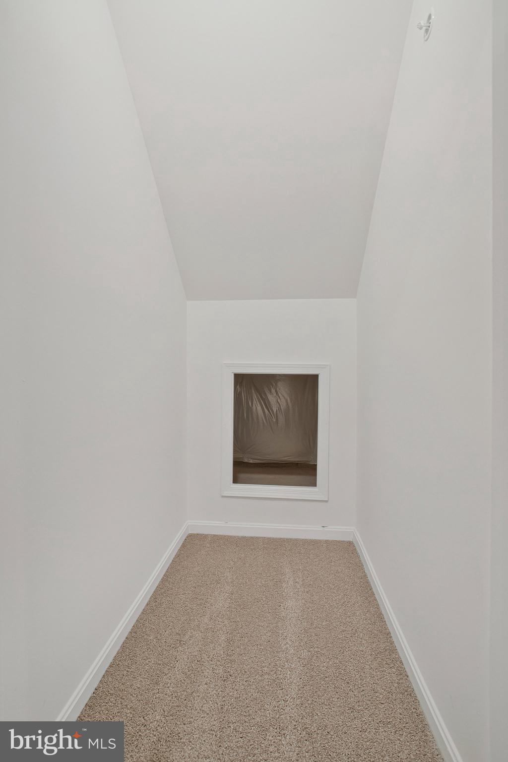 ROBERTS CROSSING - Residential