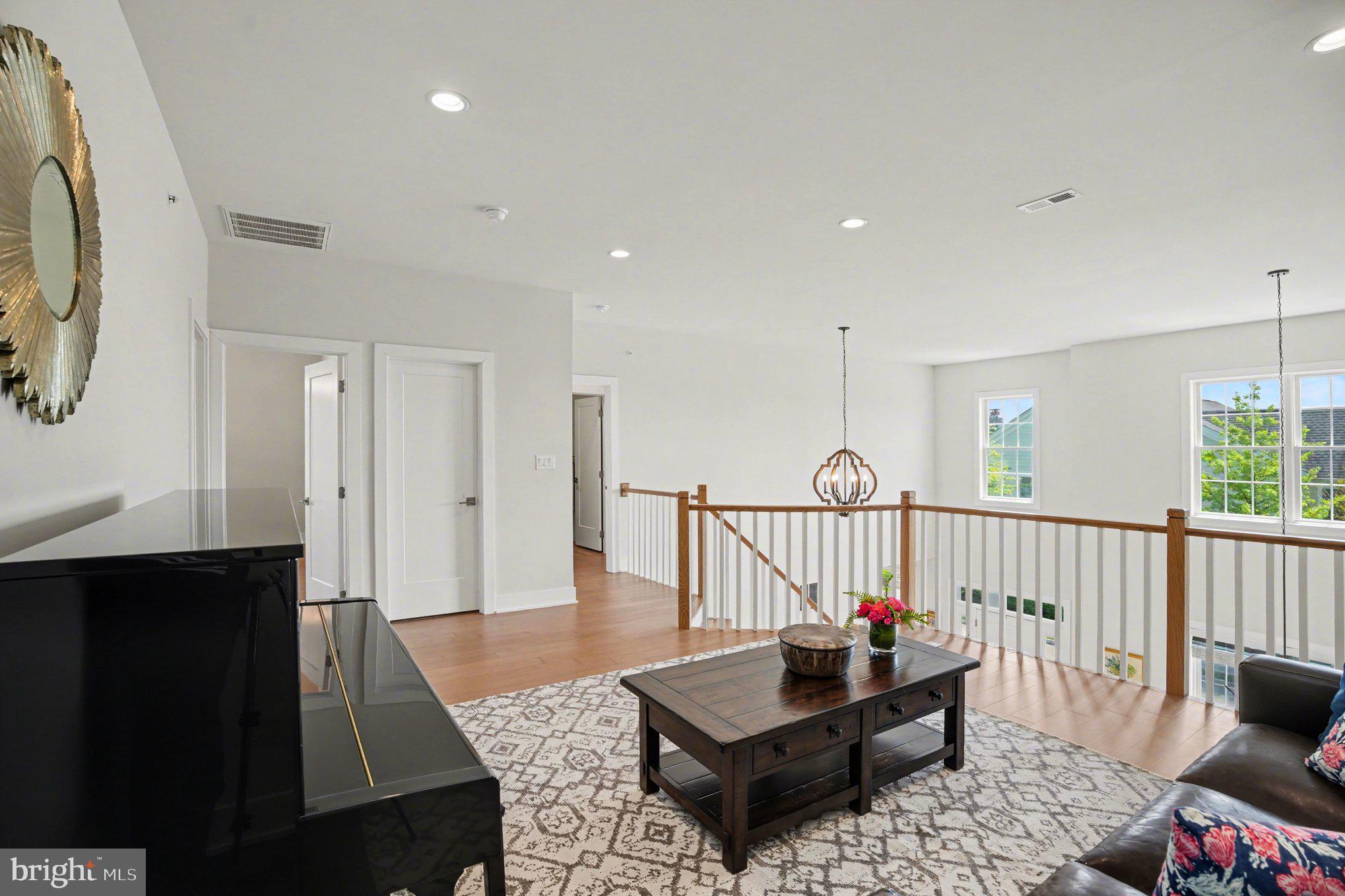 LISETER - Residential